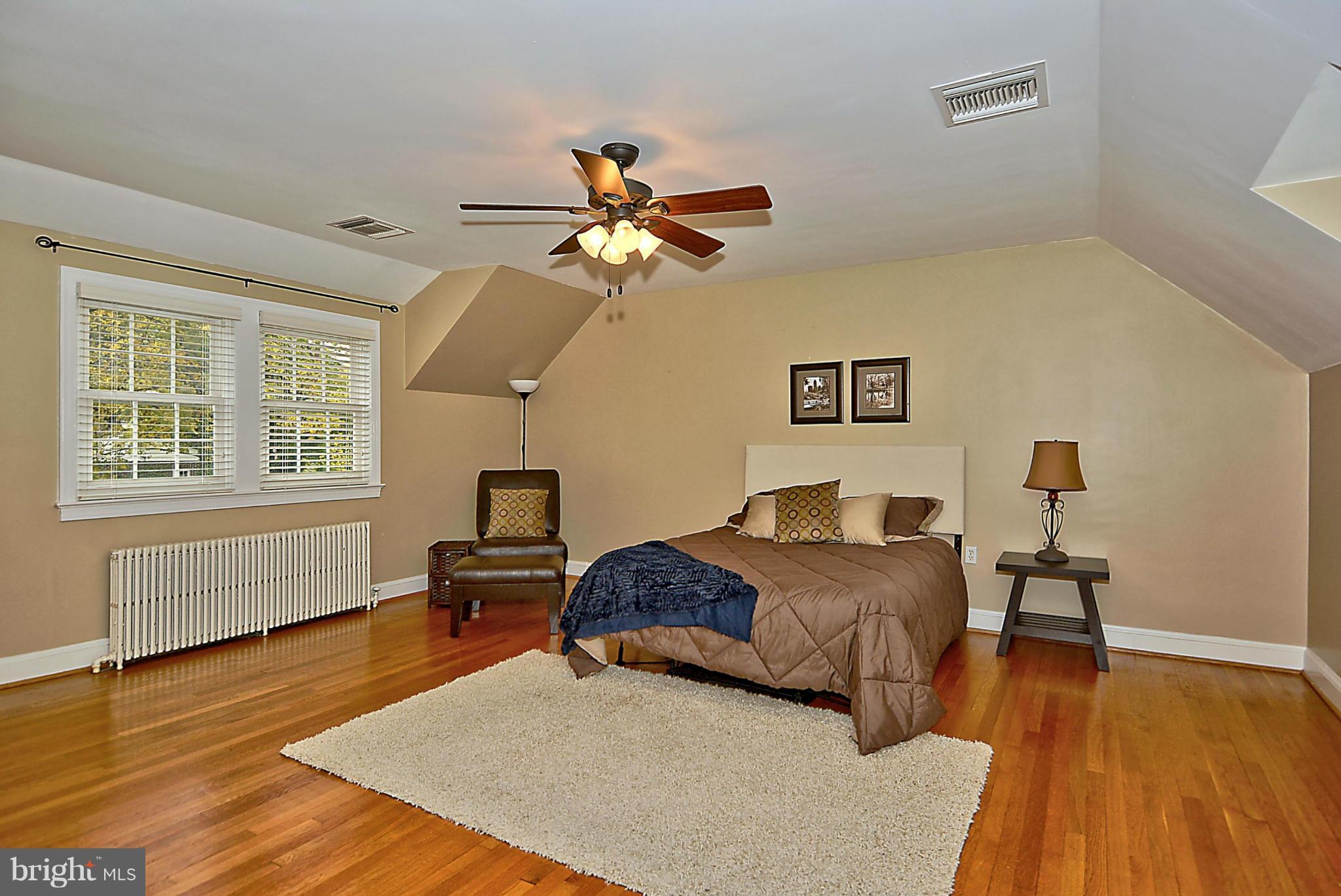 BURNT MILLS HILLS - Residential