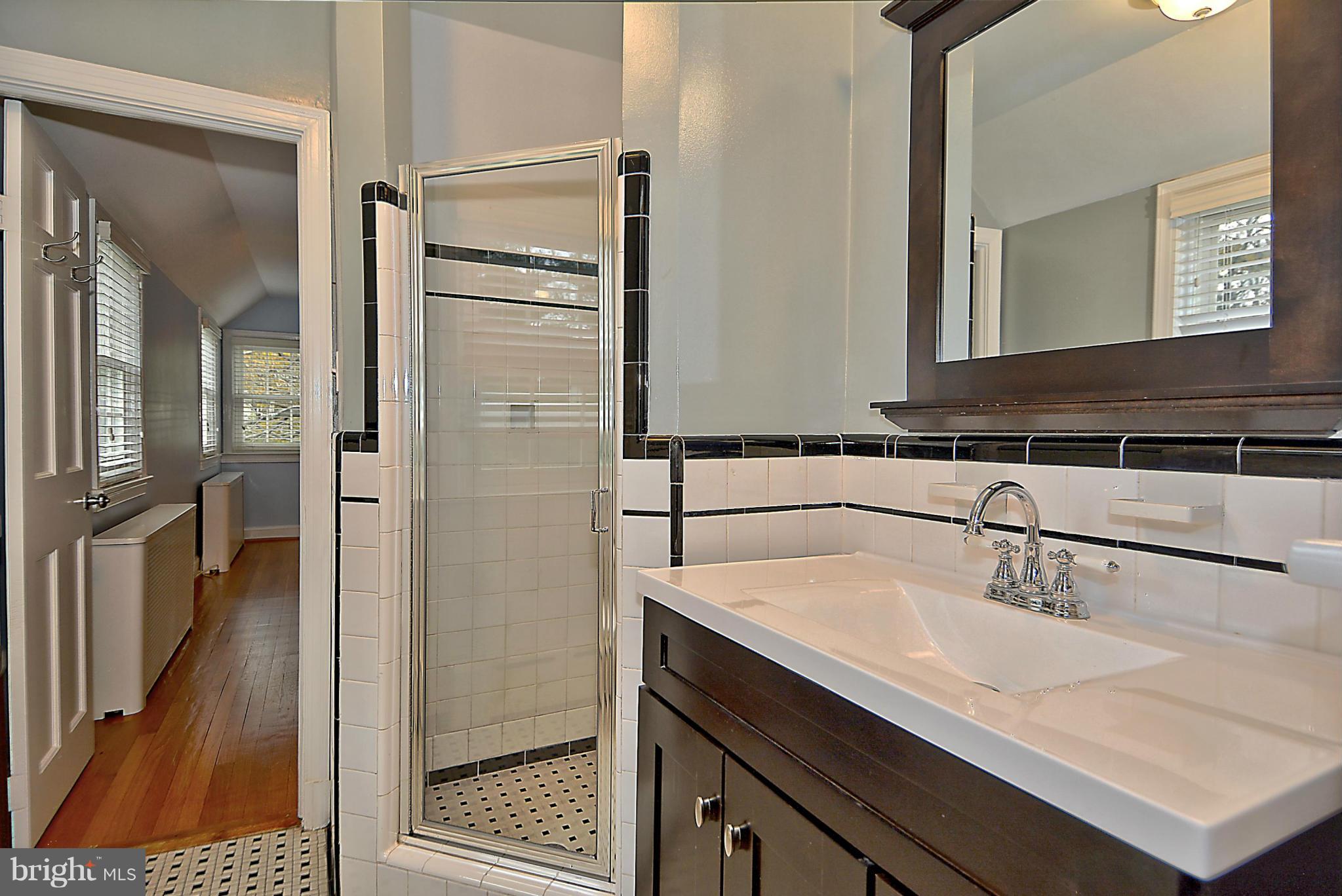 BURNT MILLS HILLS - Residential