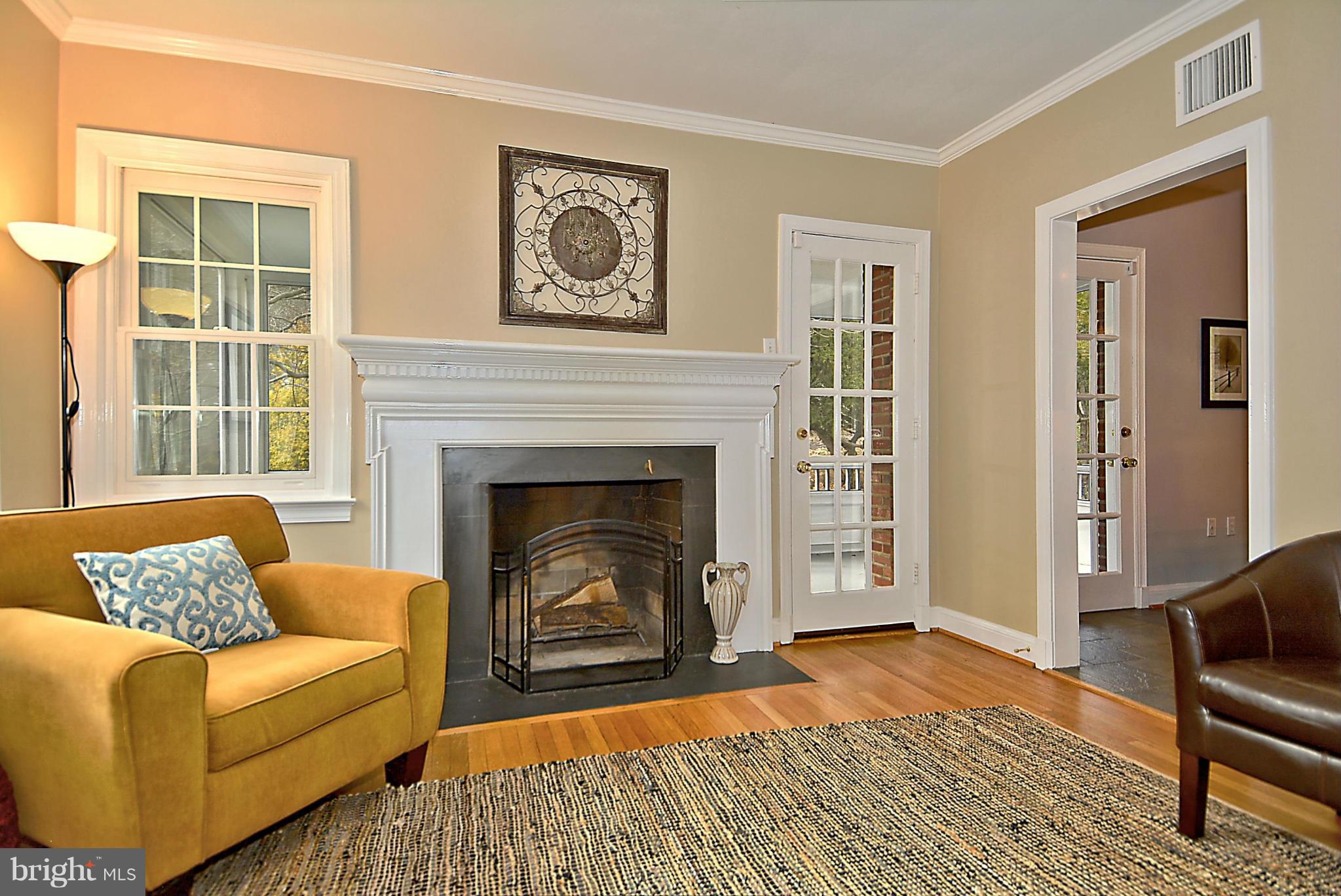 BURNT MILLS HILLS - Residential