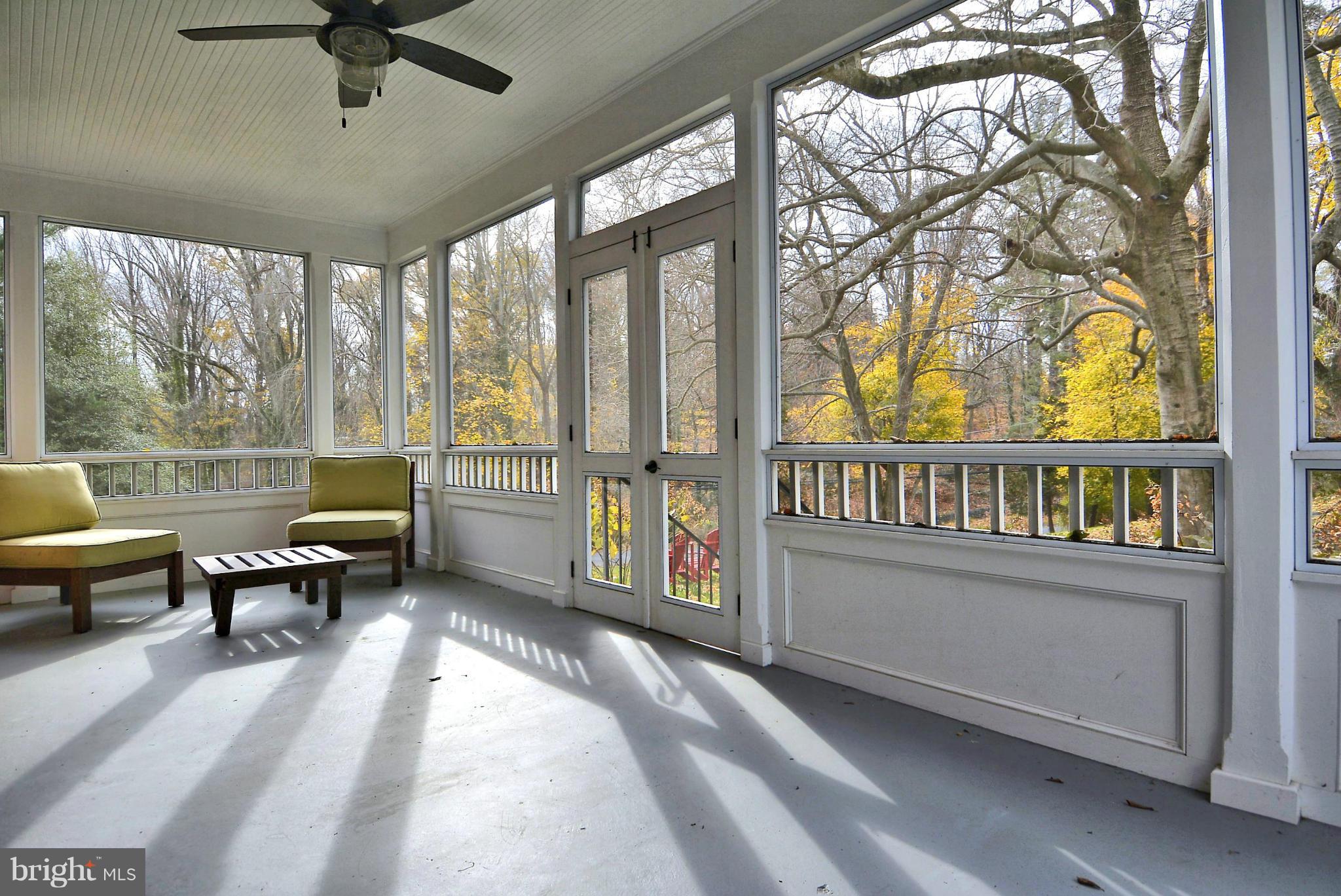 BURNT MILLS HILLS - Residential