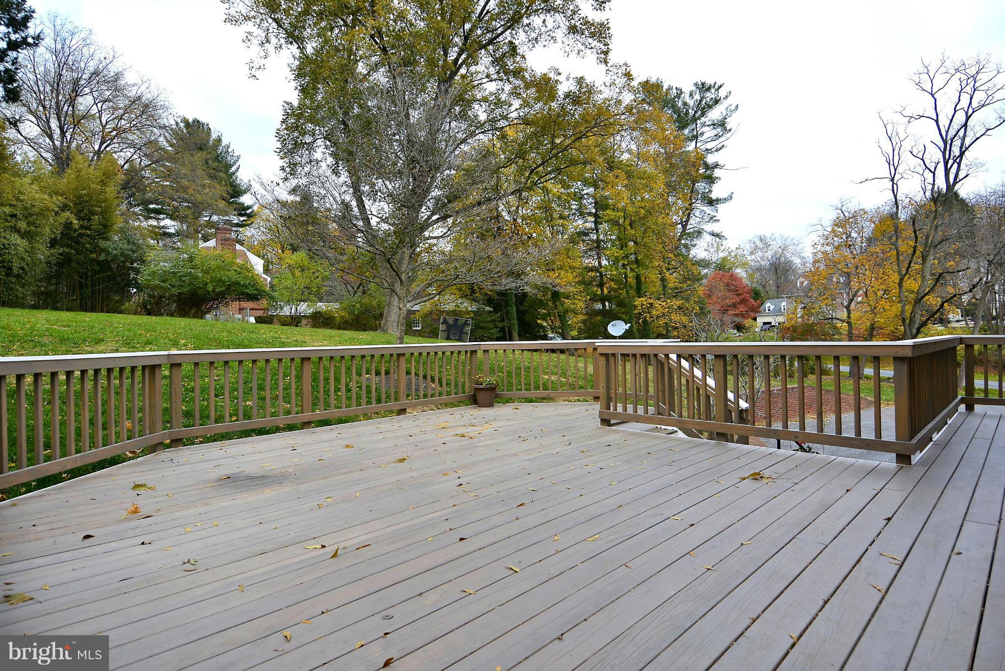 BURNT MILLS HILLS - Residential