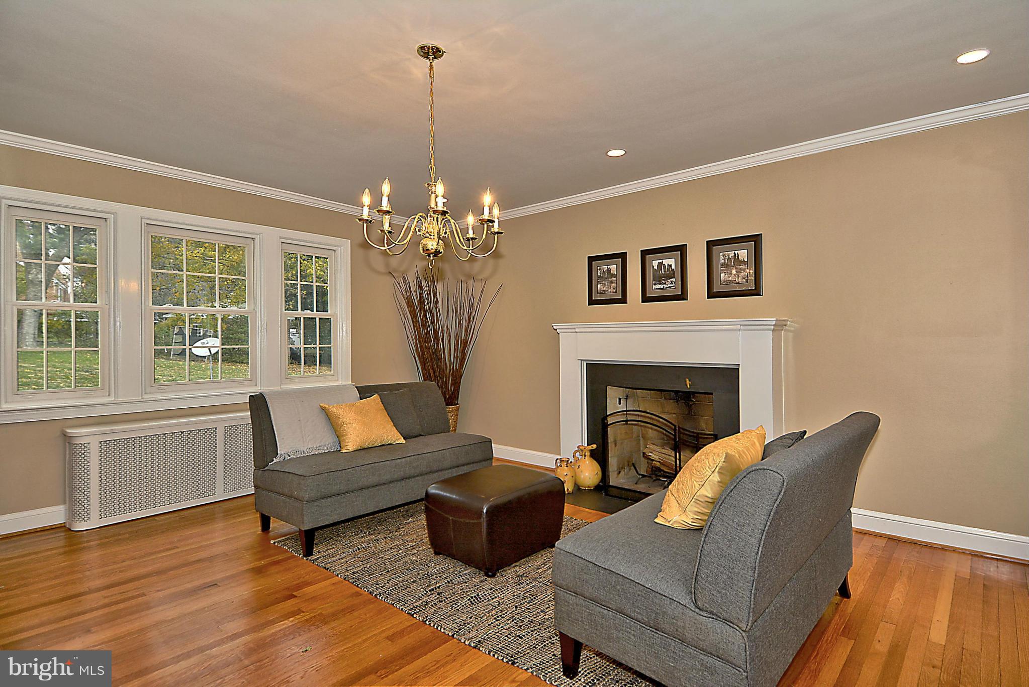 BURNT MILLS HILLS - Residential