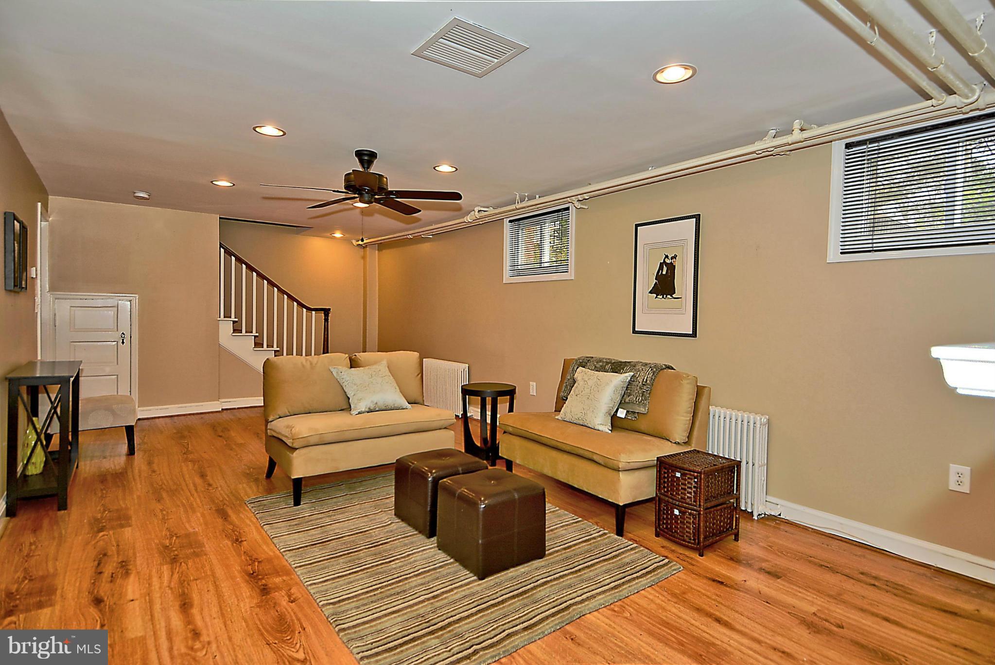 BURNT MILLS HILLS - Residential