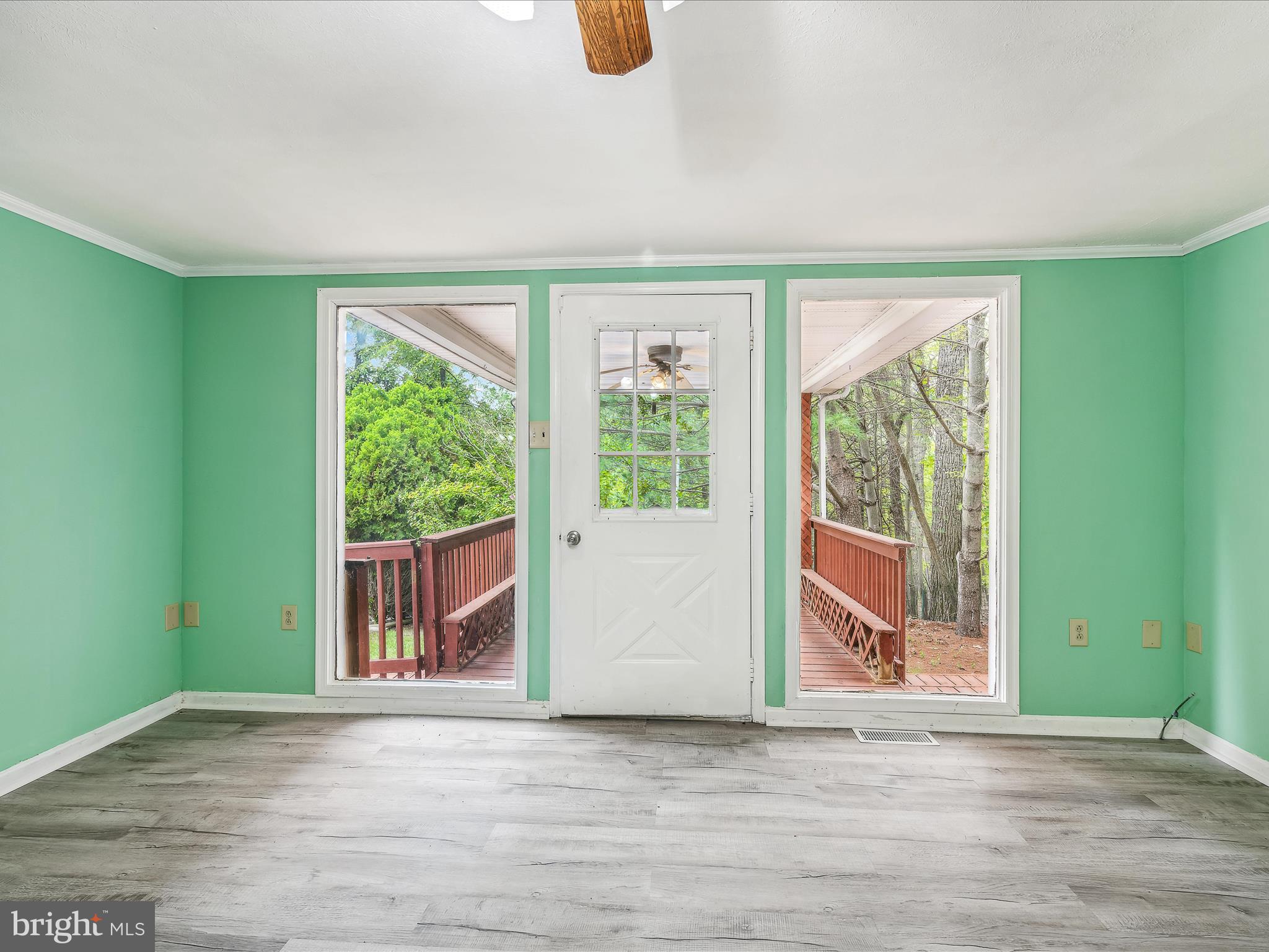 SLEEPY CREEK MT ESTATES - Residential