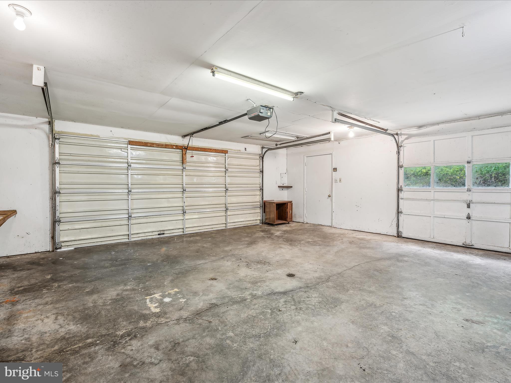 SLEEPY CREEK MT ESTATES - Residential