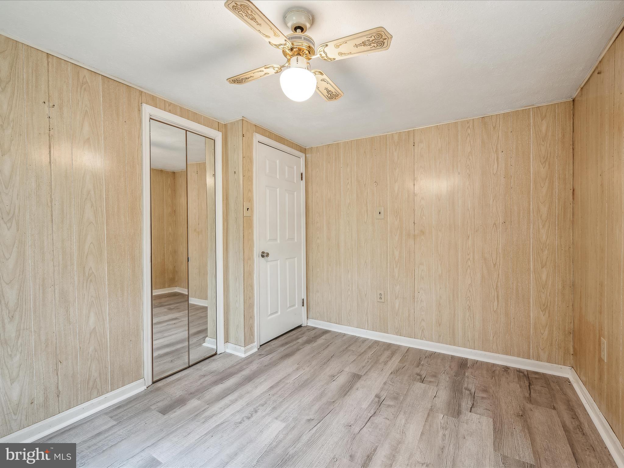 SLEEPY CREEK MT ESTATES - Residential