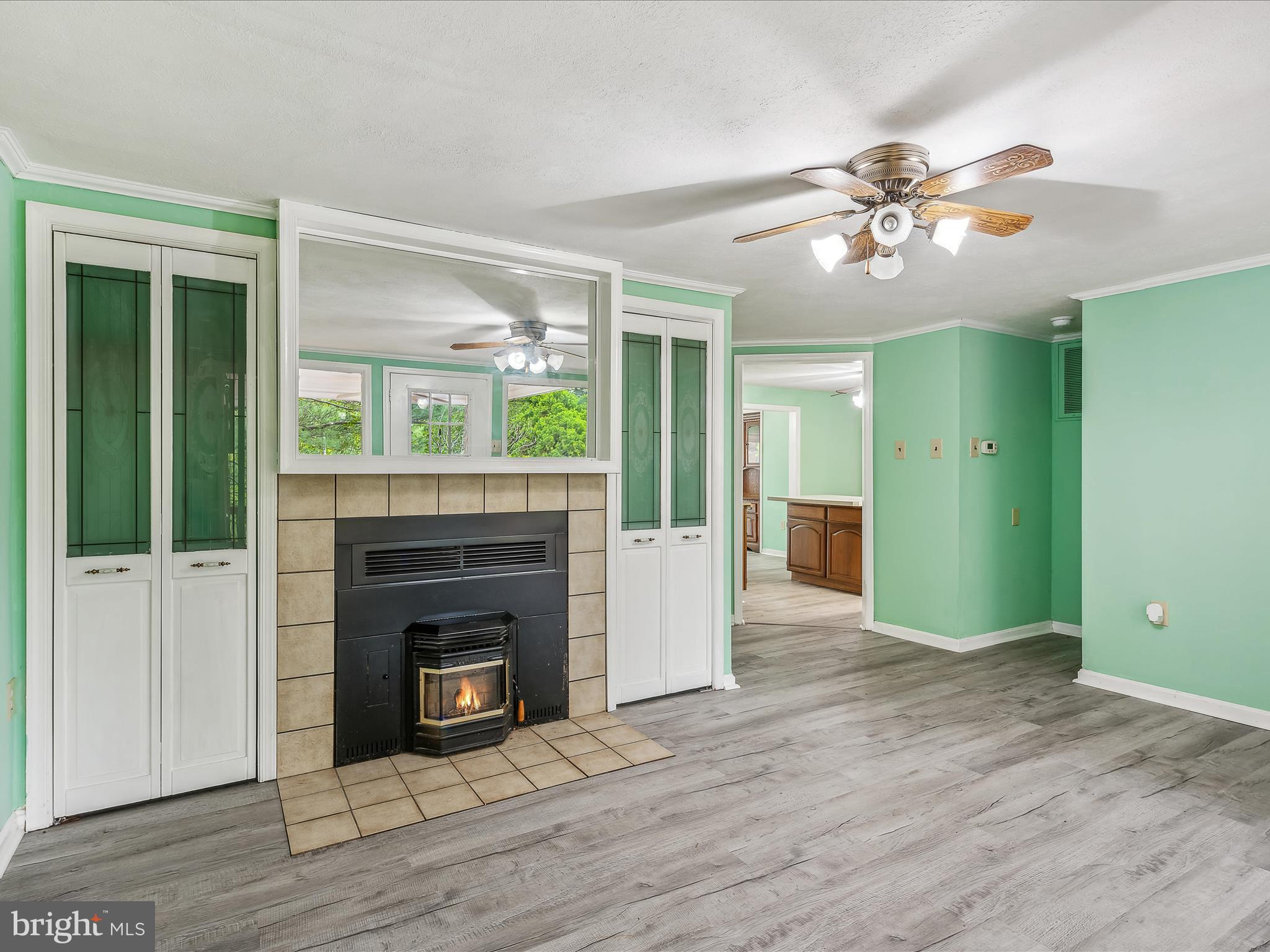 SLEEPY CREEK MT ESTATES - Residential