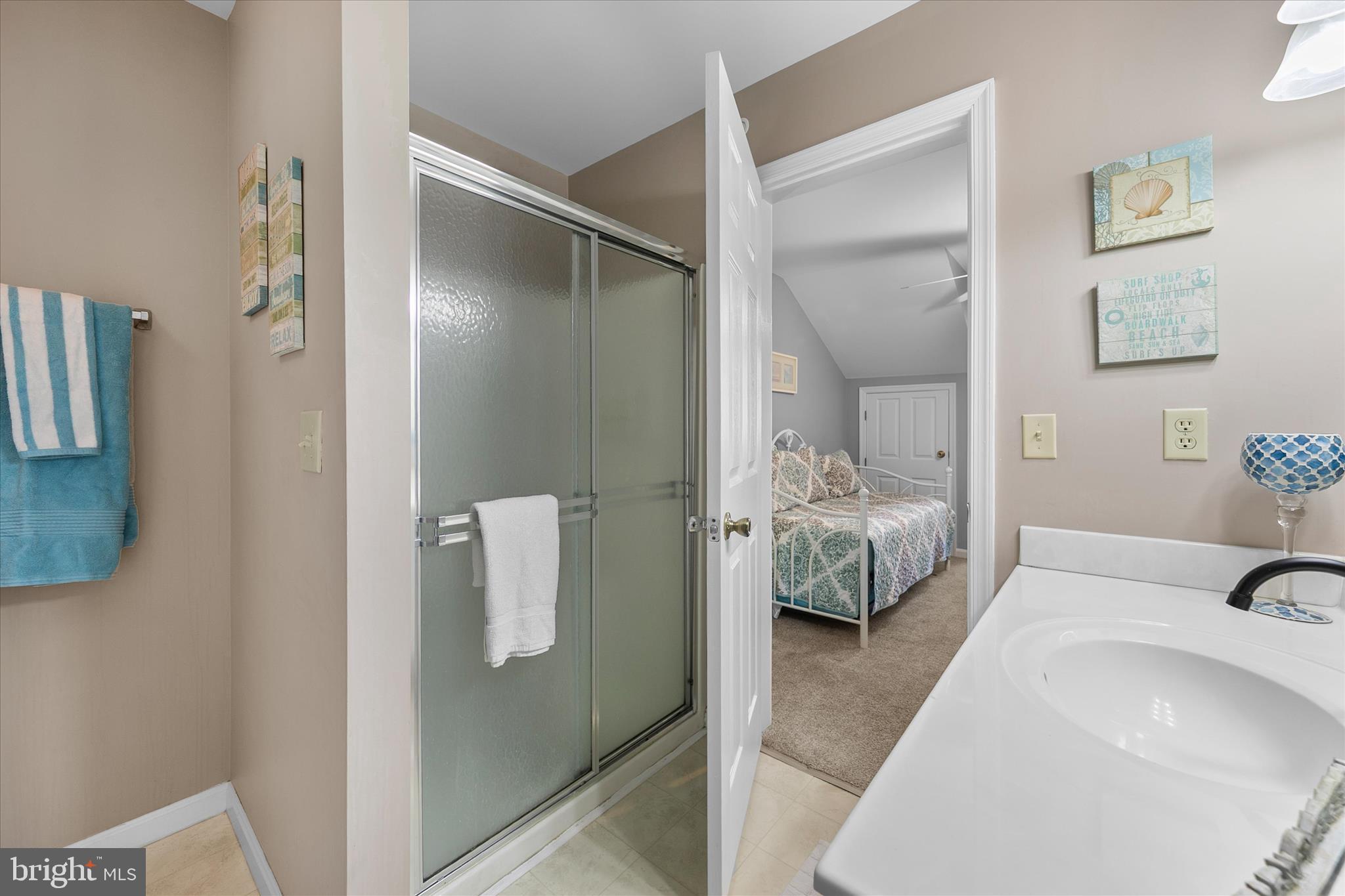 BETHANY BAY - Residential