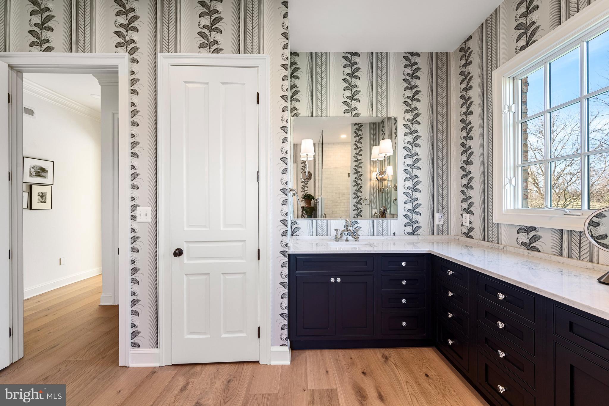 LEE'S CROSSING - Residential