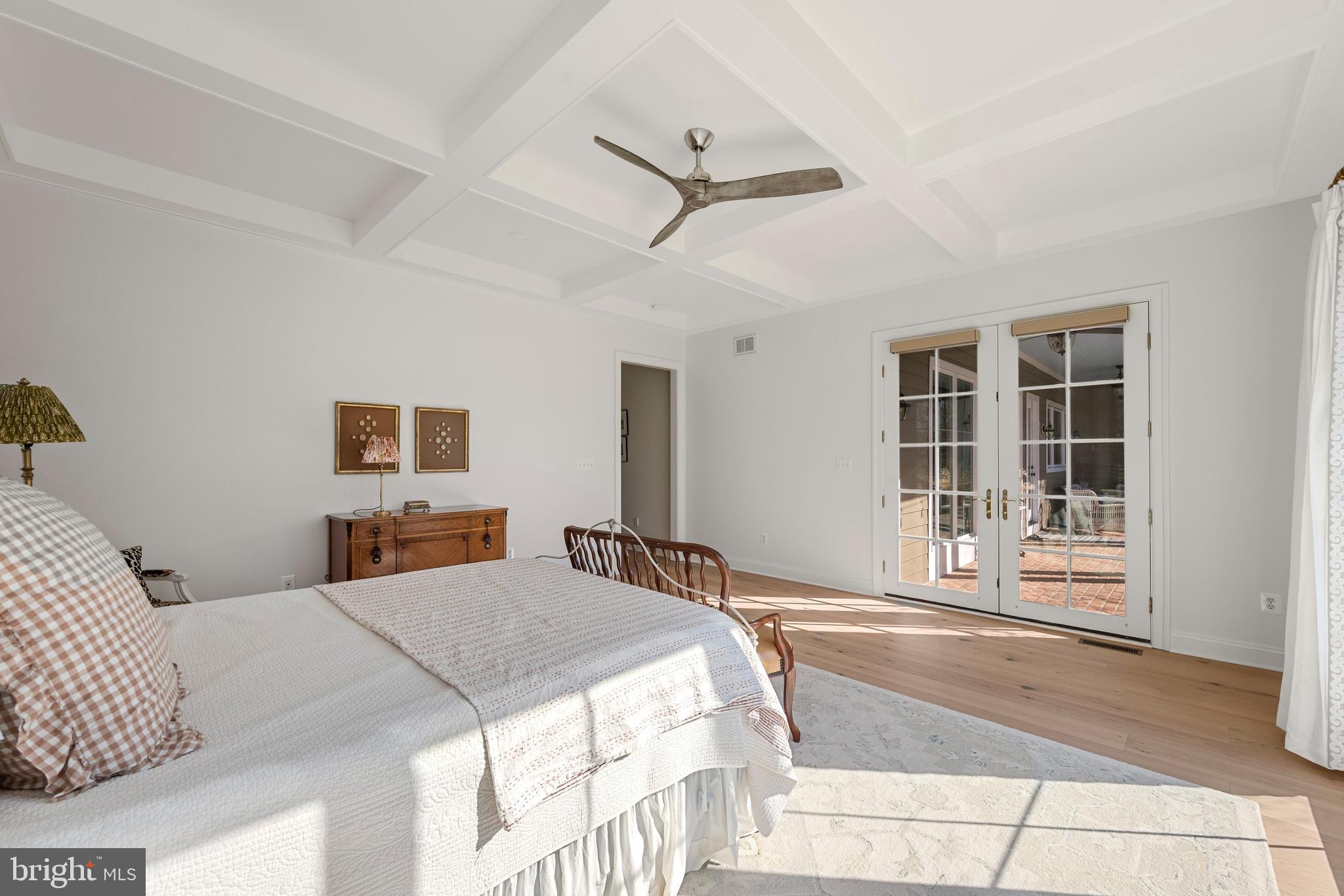 LEE'S CROSSING - Residential