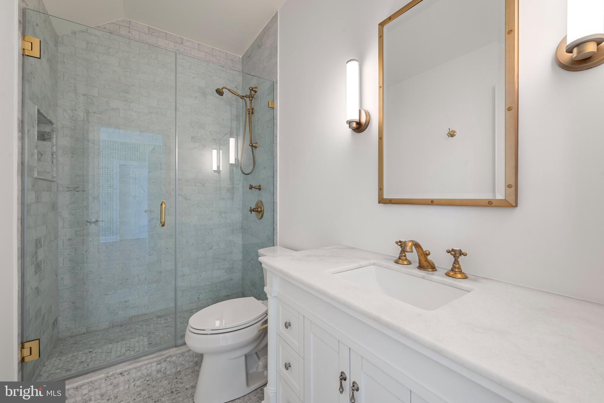 LEE'S CROSSING - Residential