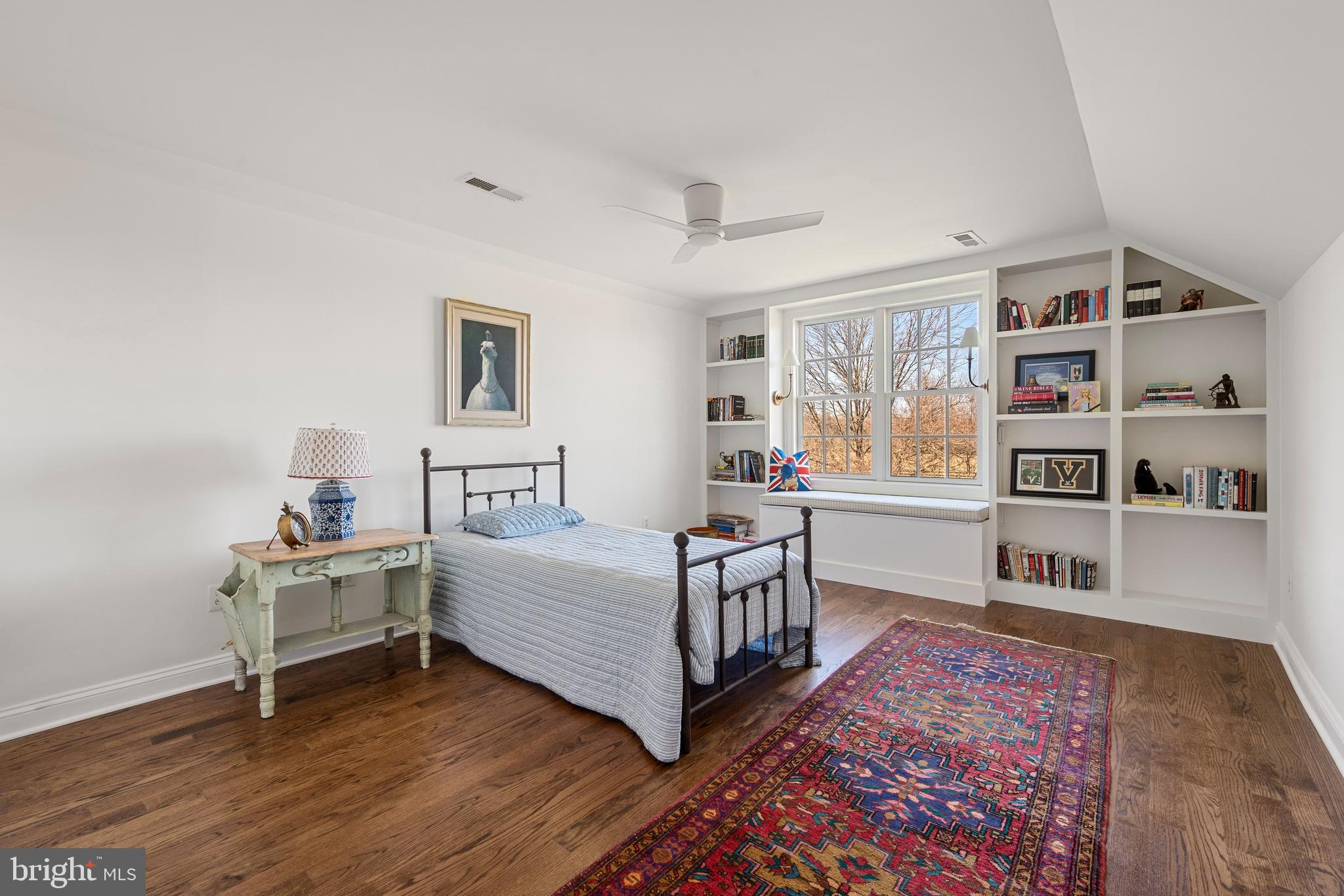 LEE'S CROSSING - Residential