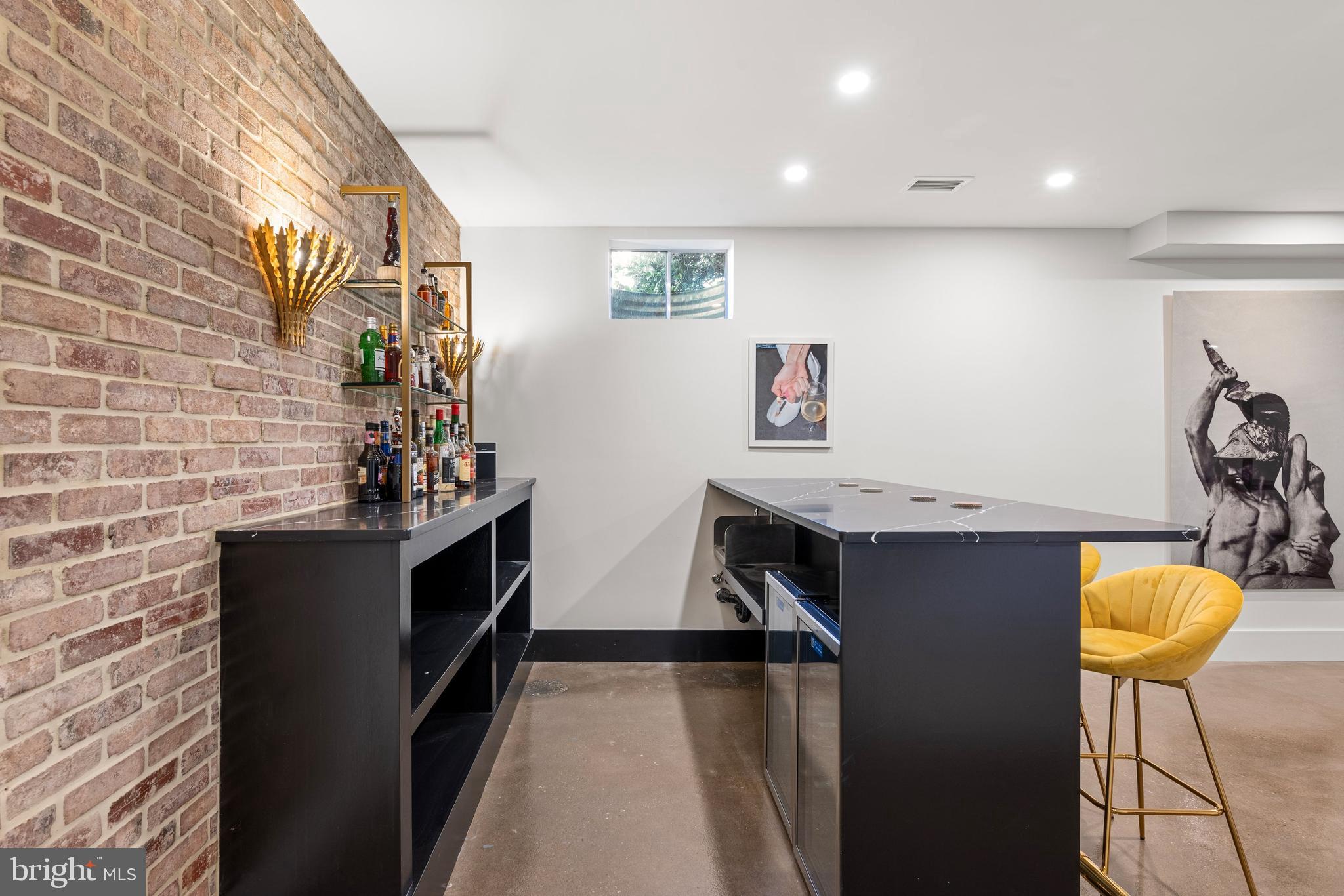 LEE'S CROSSING - Residential