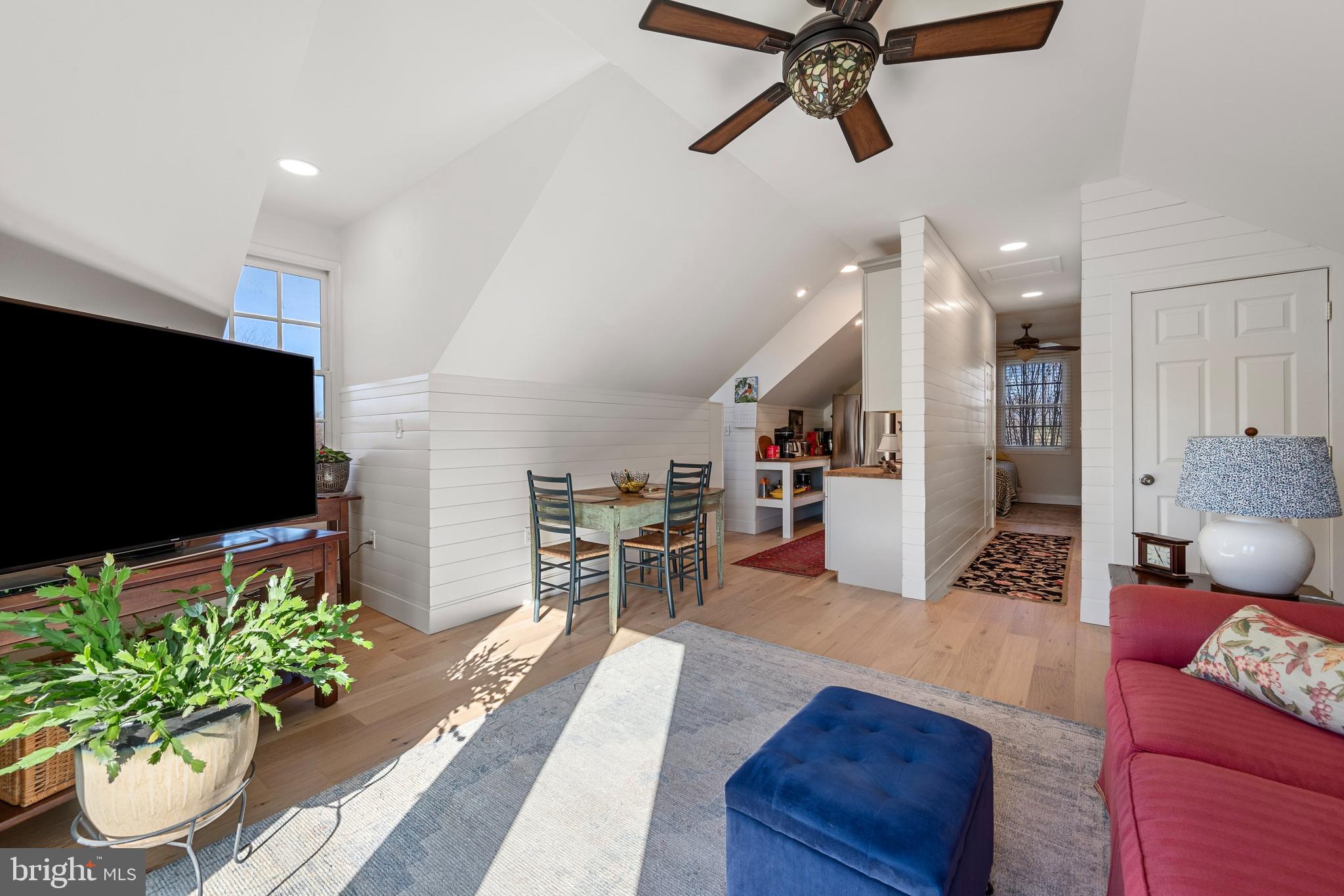 LEE'S CROSSING - Residential