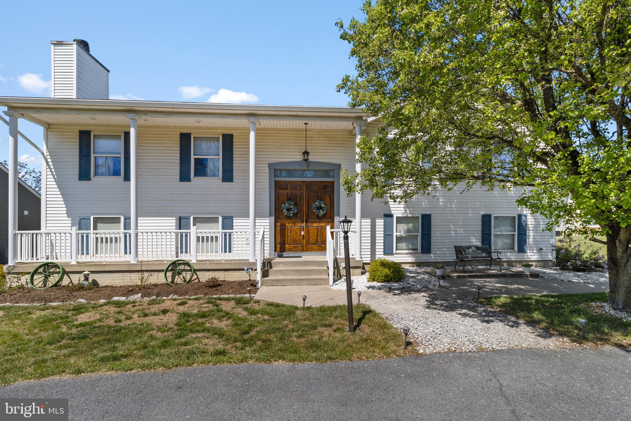 ORCHARD HILLS - Residential