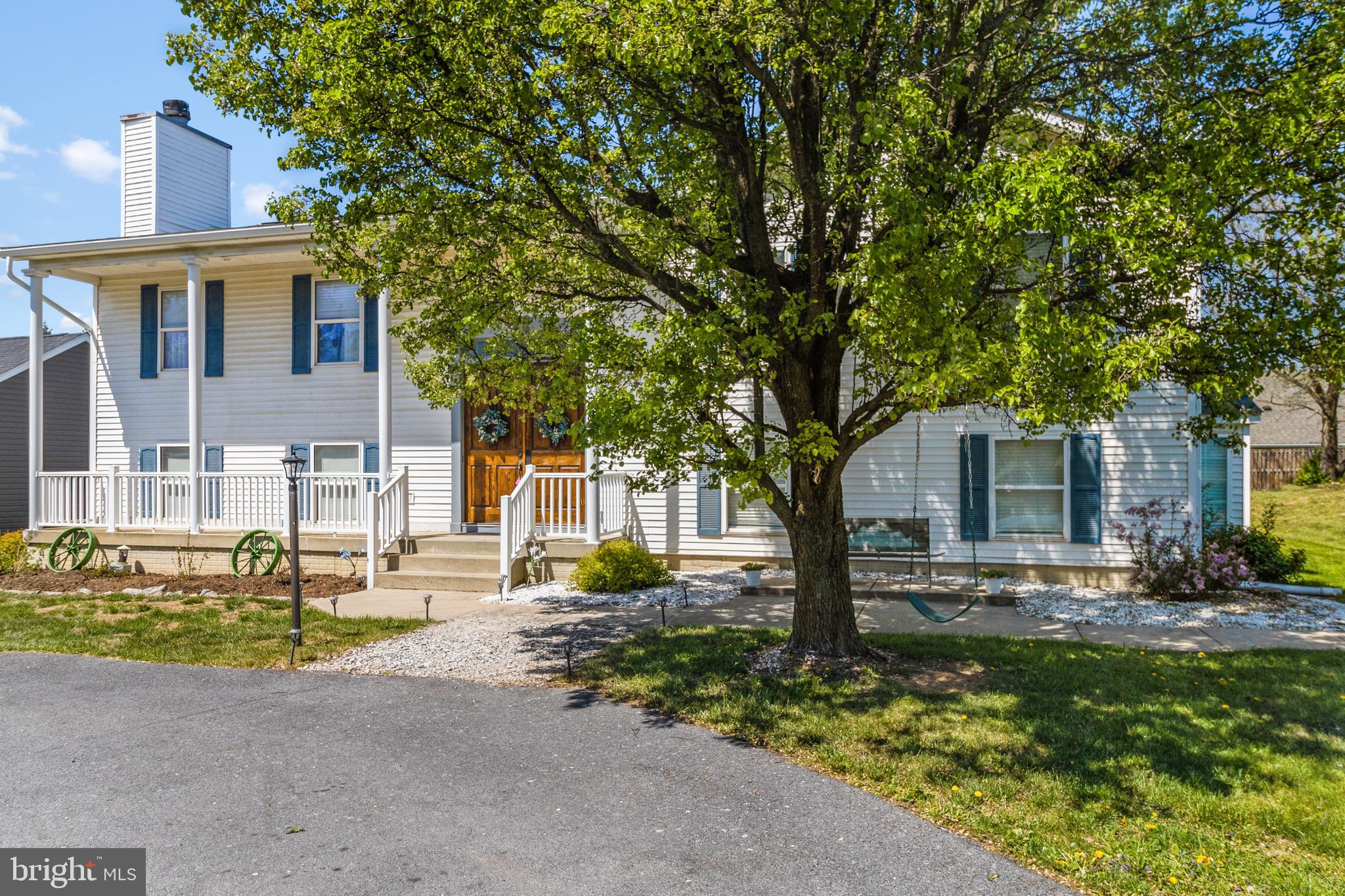 ORCHARD HILLS - Residential