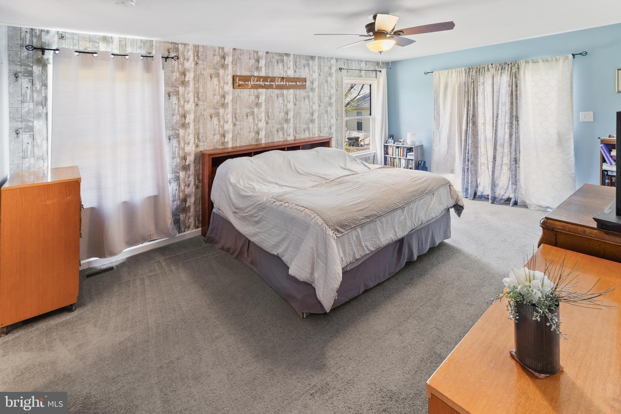 ORCHARD HILLS - Residential