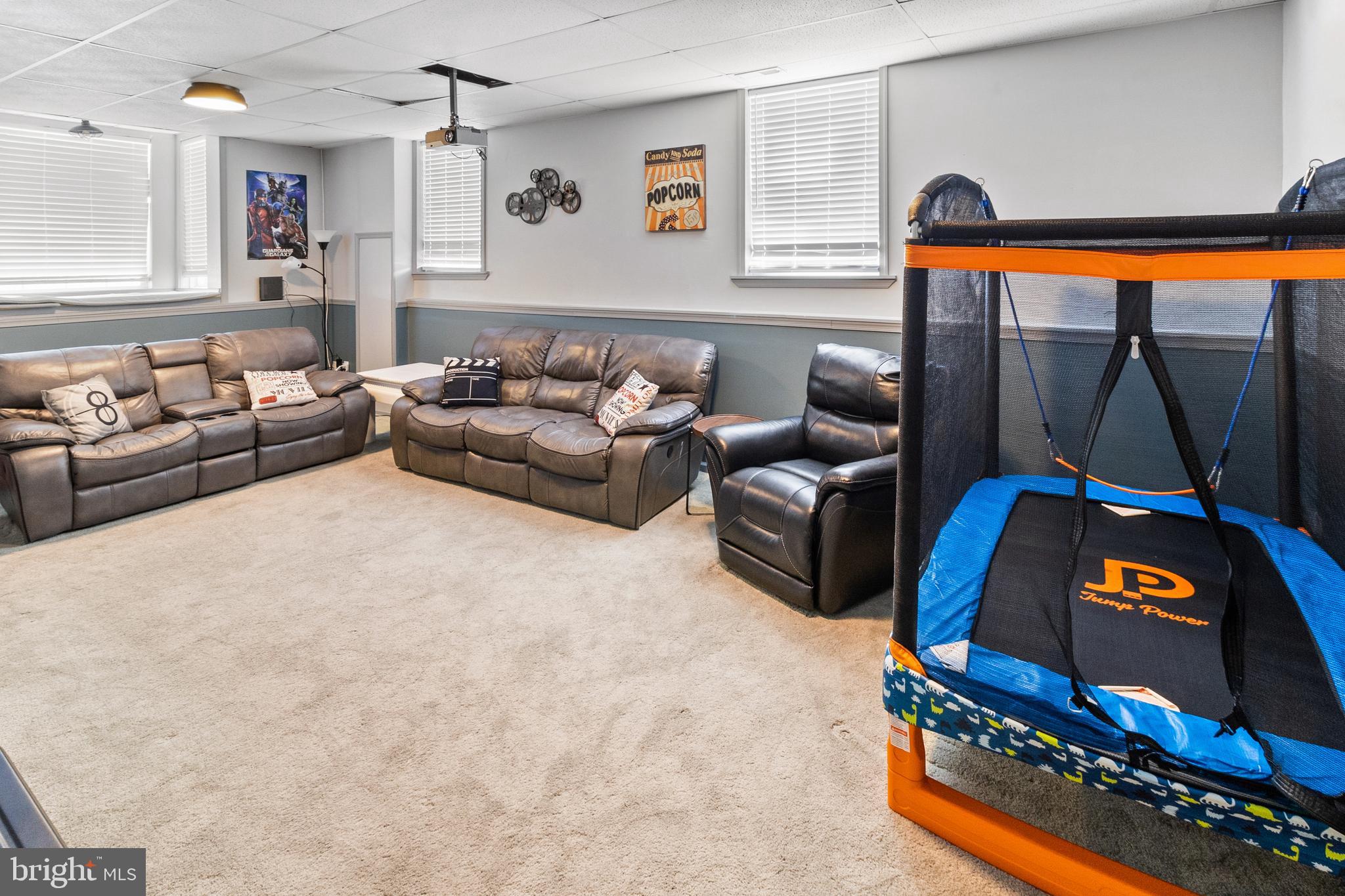 ORCHARD HILLS - Residential