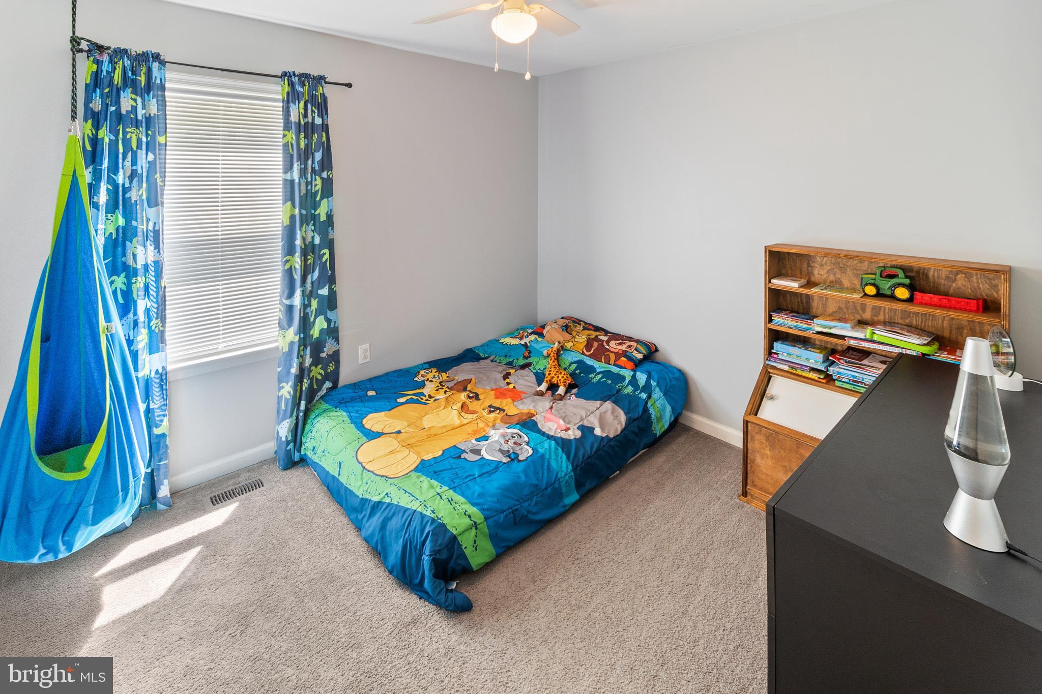 ORCHARD HILLS - Residential