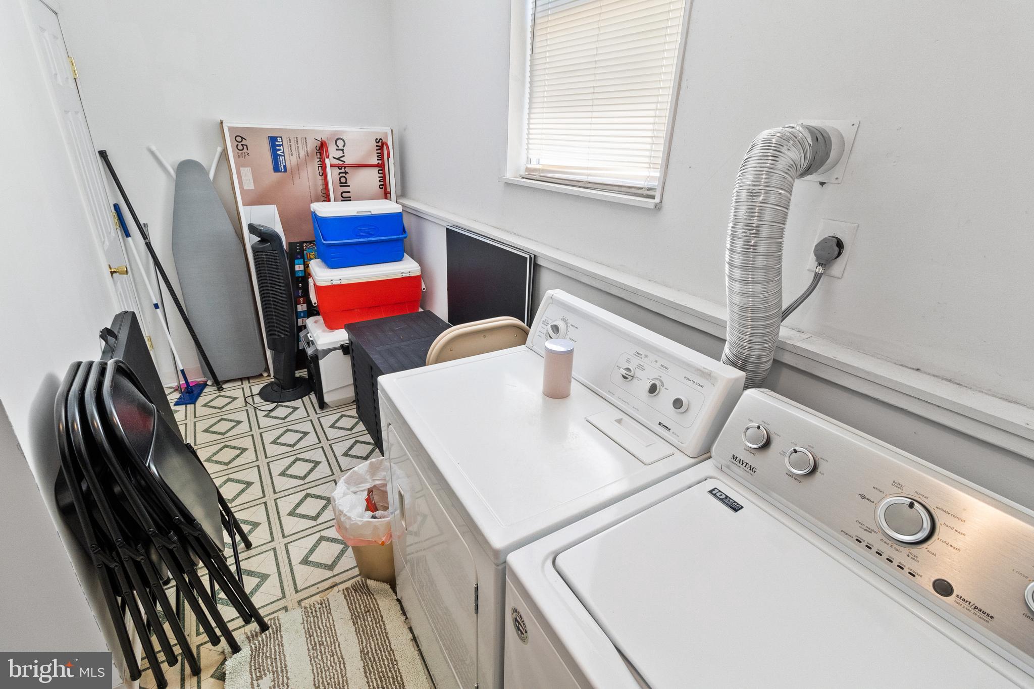 ORCHARD HILLS - Residential