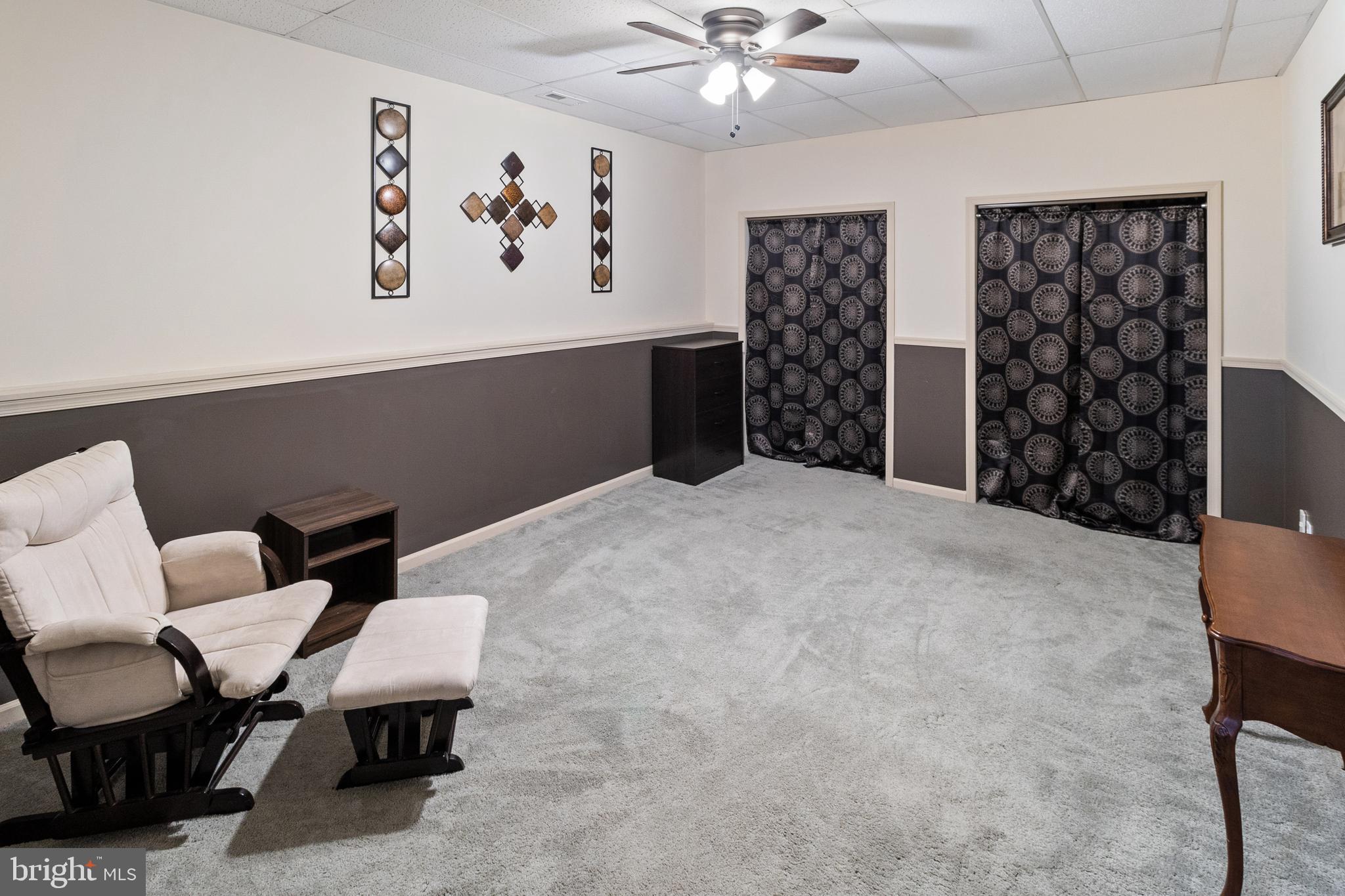 ORCHARD HILLS - Residential