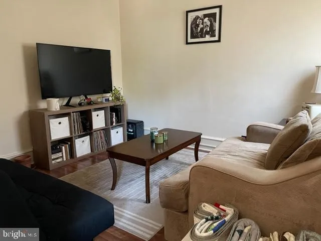 Collingswood, New Jersey 08107, United States, 1 Bedroom Bedrooms, ,1 BathroomBathrooms,Residential,Active,189576