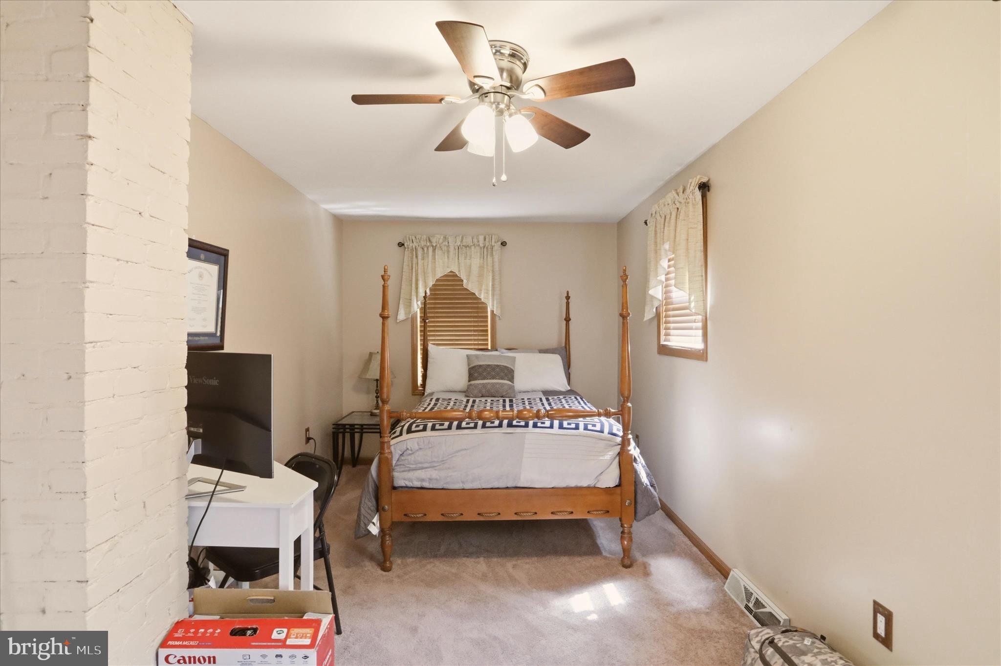BOWLING GREEN - Residential