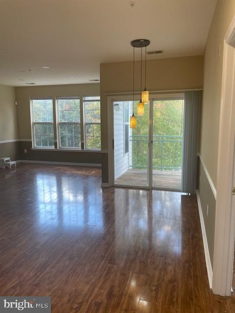 BOWIE TOWERS - Residential Lease