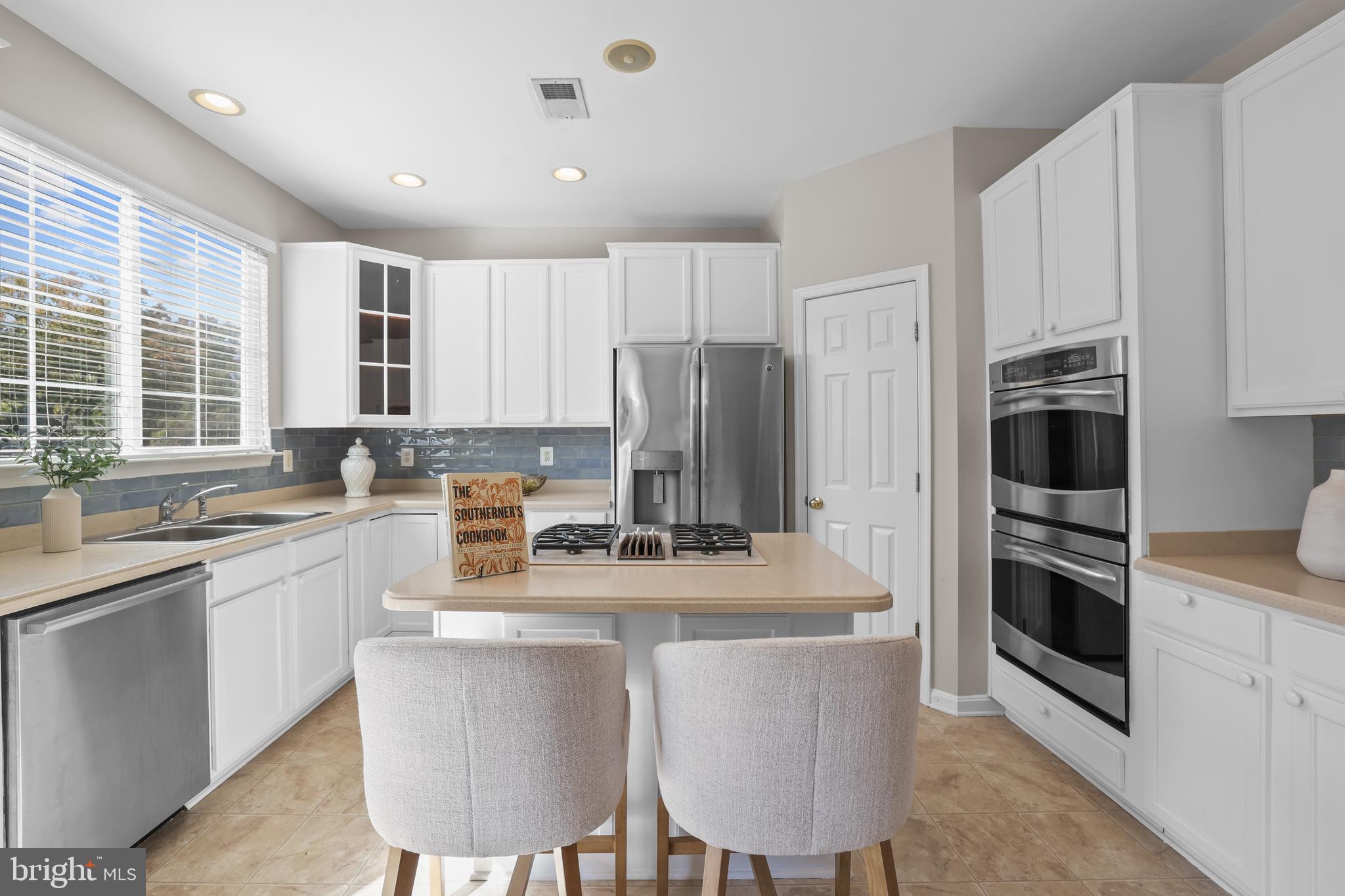 MOUNT VERNON MEADOWS - Residential