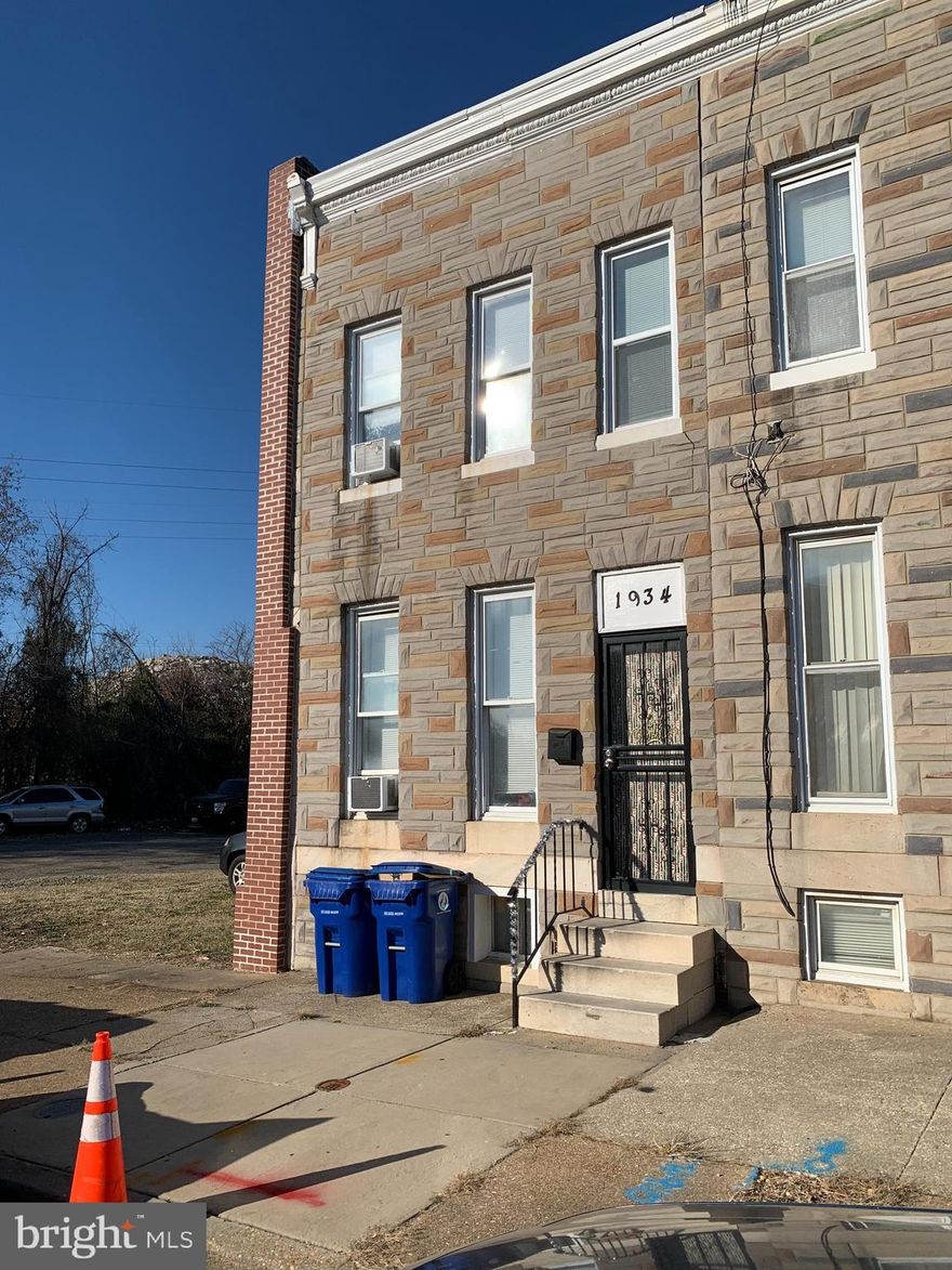 PRICE BREAK---Nice end of group town home Former lease was   $1300 plus utilities. Convenient to transportation, shopping, and entertainment venues.  Bridgeview/Greenlawn is in West Baltimore. Its boundaries are roughly the Carver Vocational-Technical Center and Presstman Street to the north, West Lafayette Avenue to the south, Monroe Street to the east and Braddish Avenue to the west.