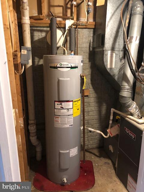 LONDON WOODS - Residential