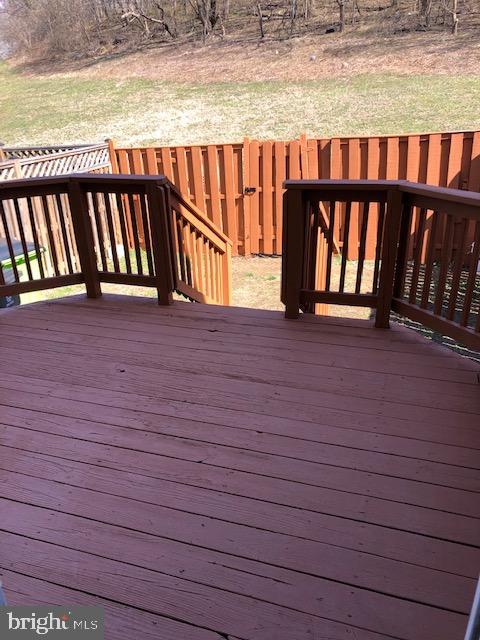 LONDON WOODS - Residential