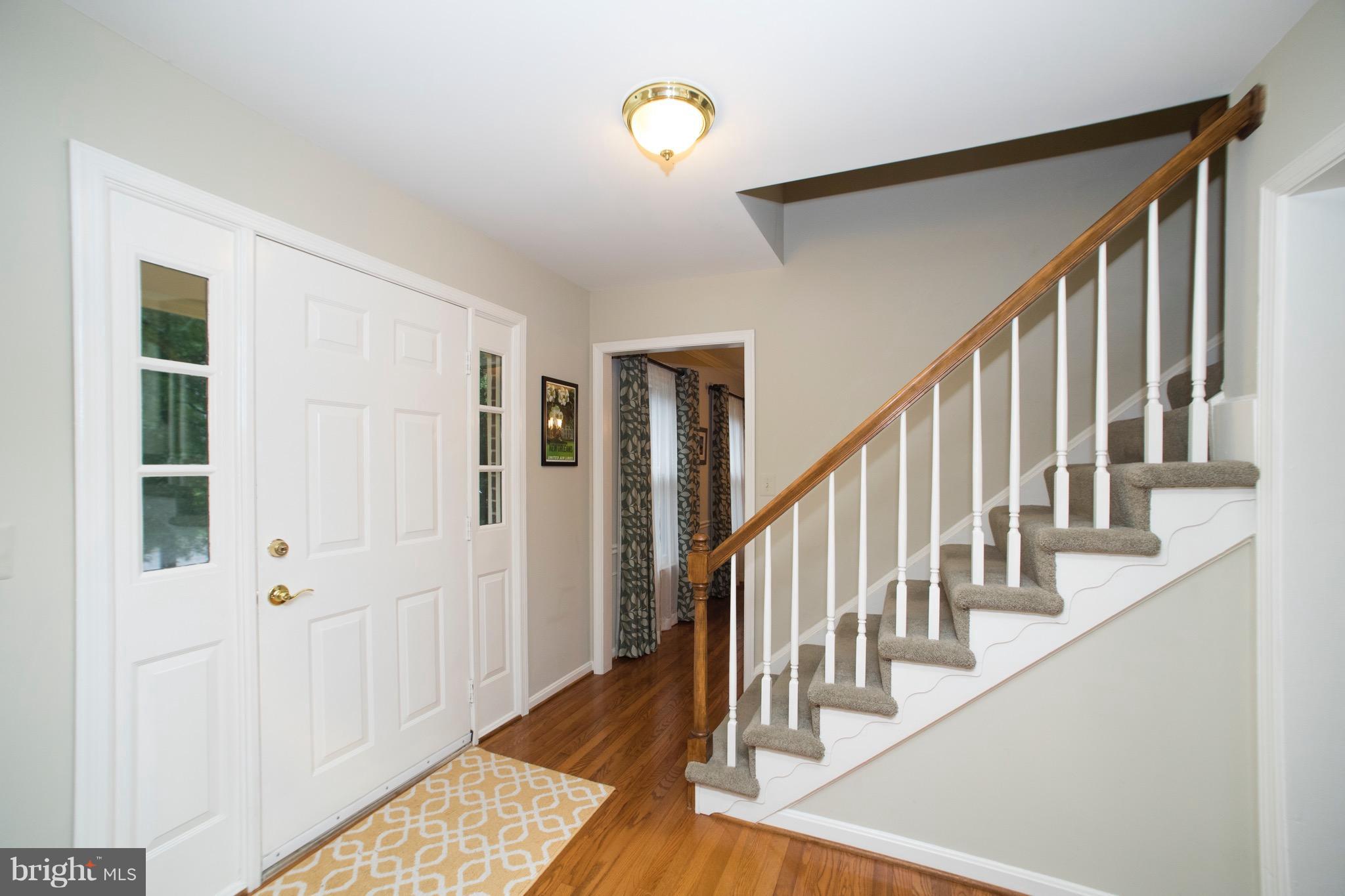 COUNTRY CLUB/LAKE MONTCLAIR - Residential