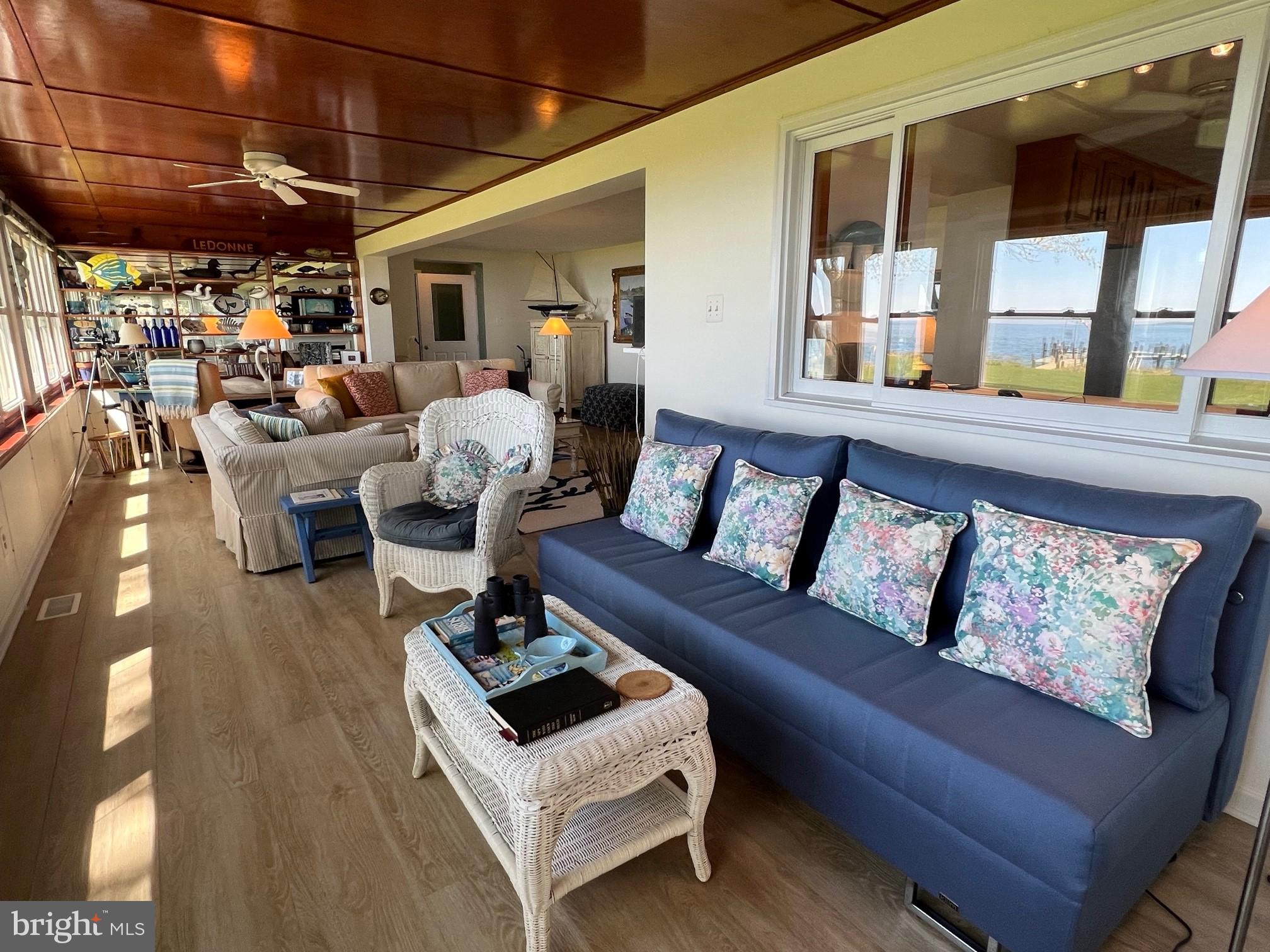 TALL TIMBERS - Residential