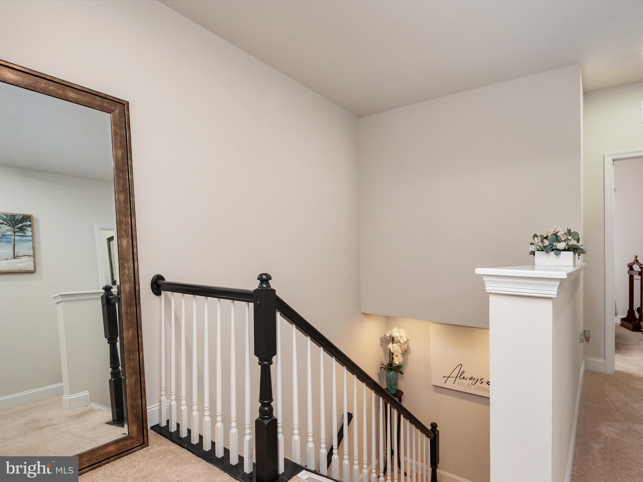 OXFORD SQUARE - Residential