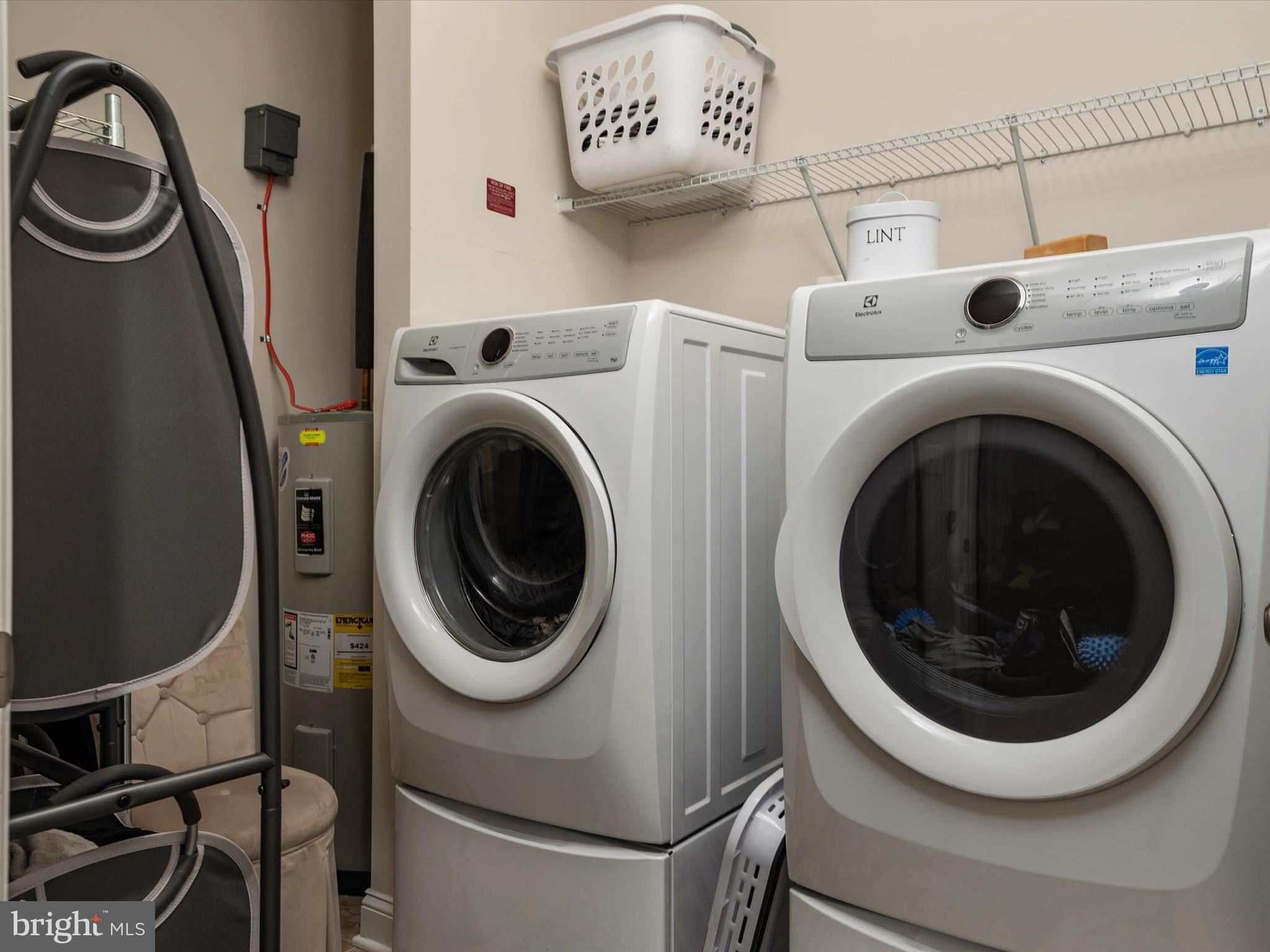 OXFORD SQUARE - Residential