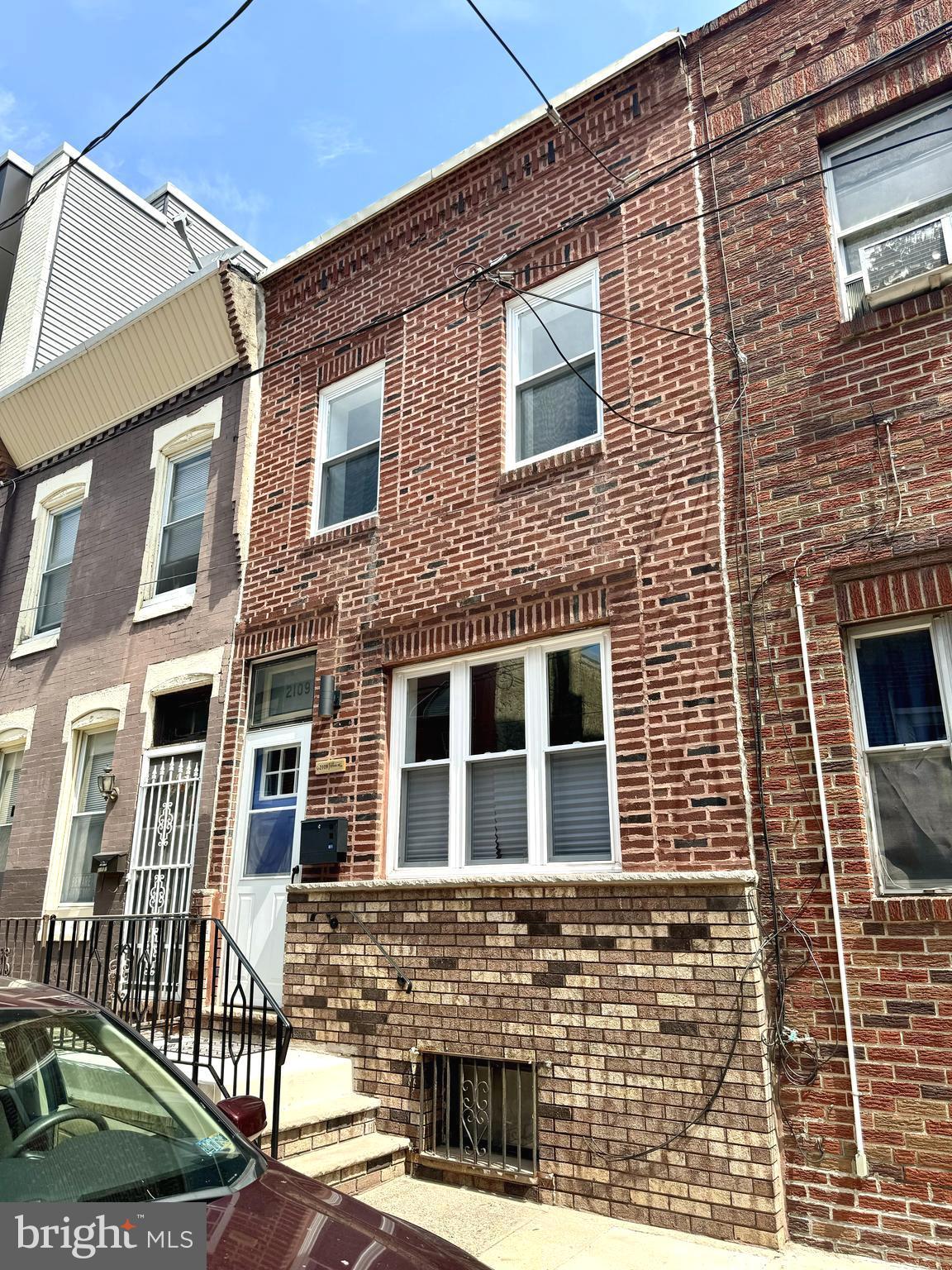 POINT BREEZE - Residential