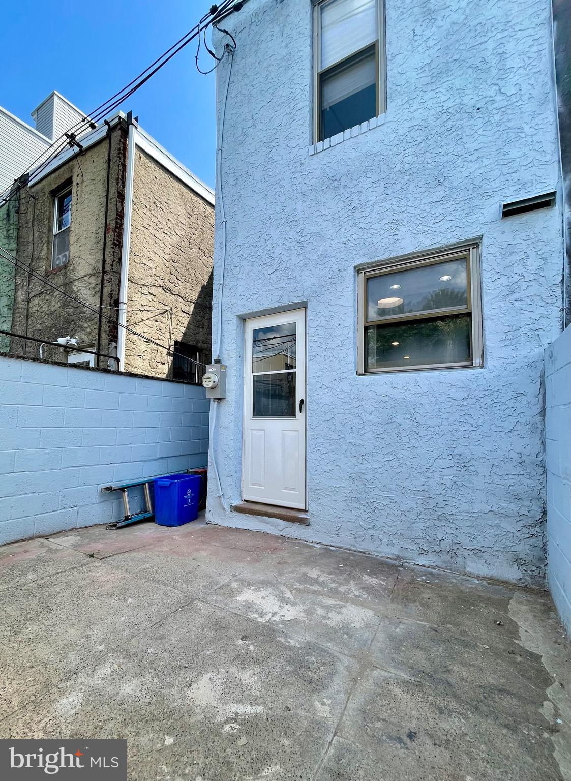 POINT BREEZE - Residential