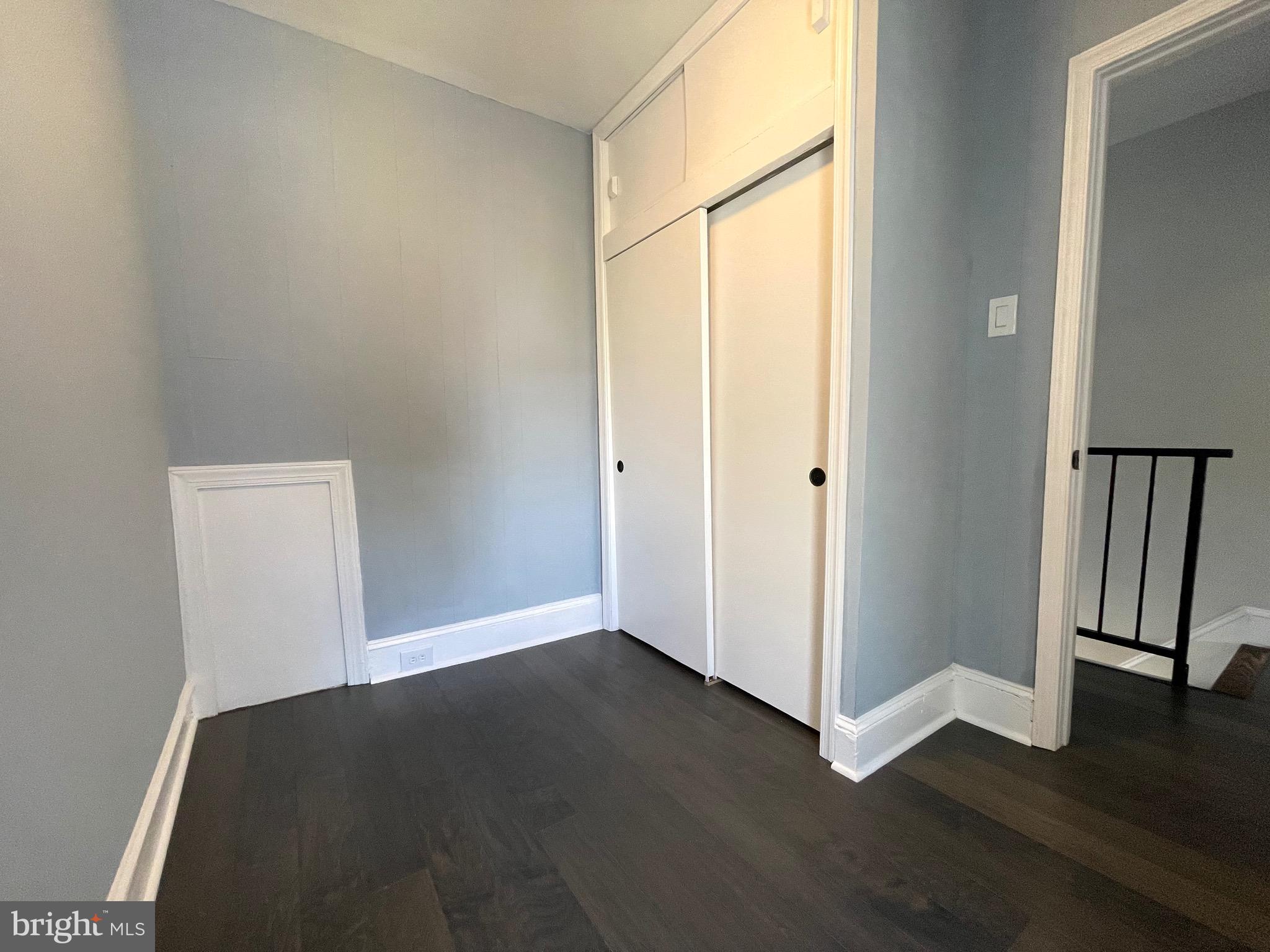 POINT BREEZE - Residential