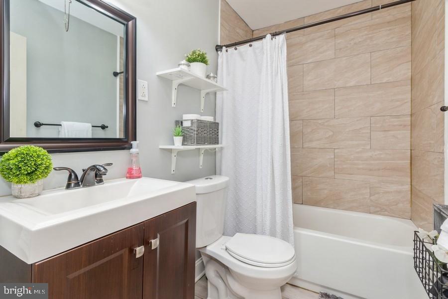 JUNIATA - Residential