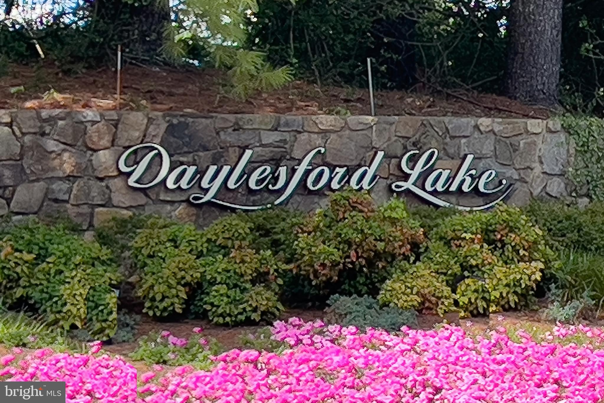 DAYLESFORD LAKE - Residential