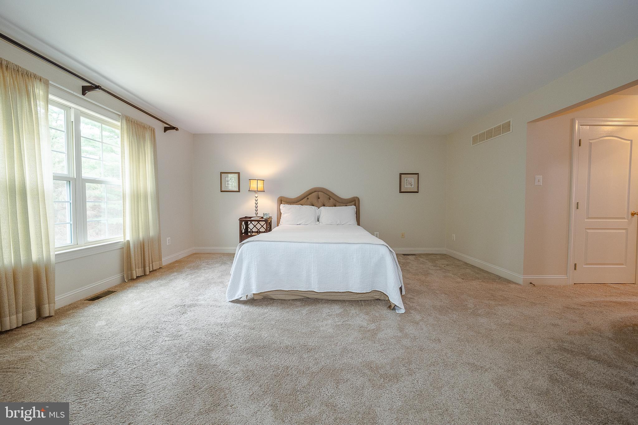 DAYLESFORD LAKE - Residential