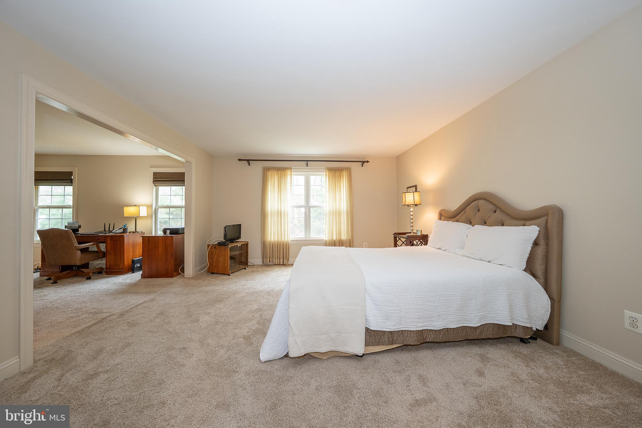 DAYLESFORD LAKE - Residential