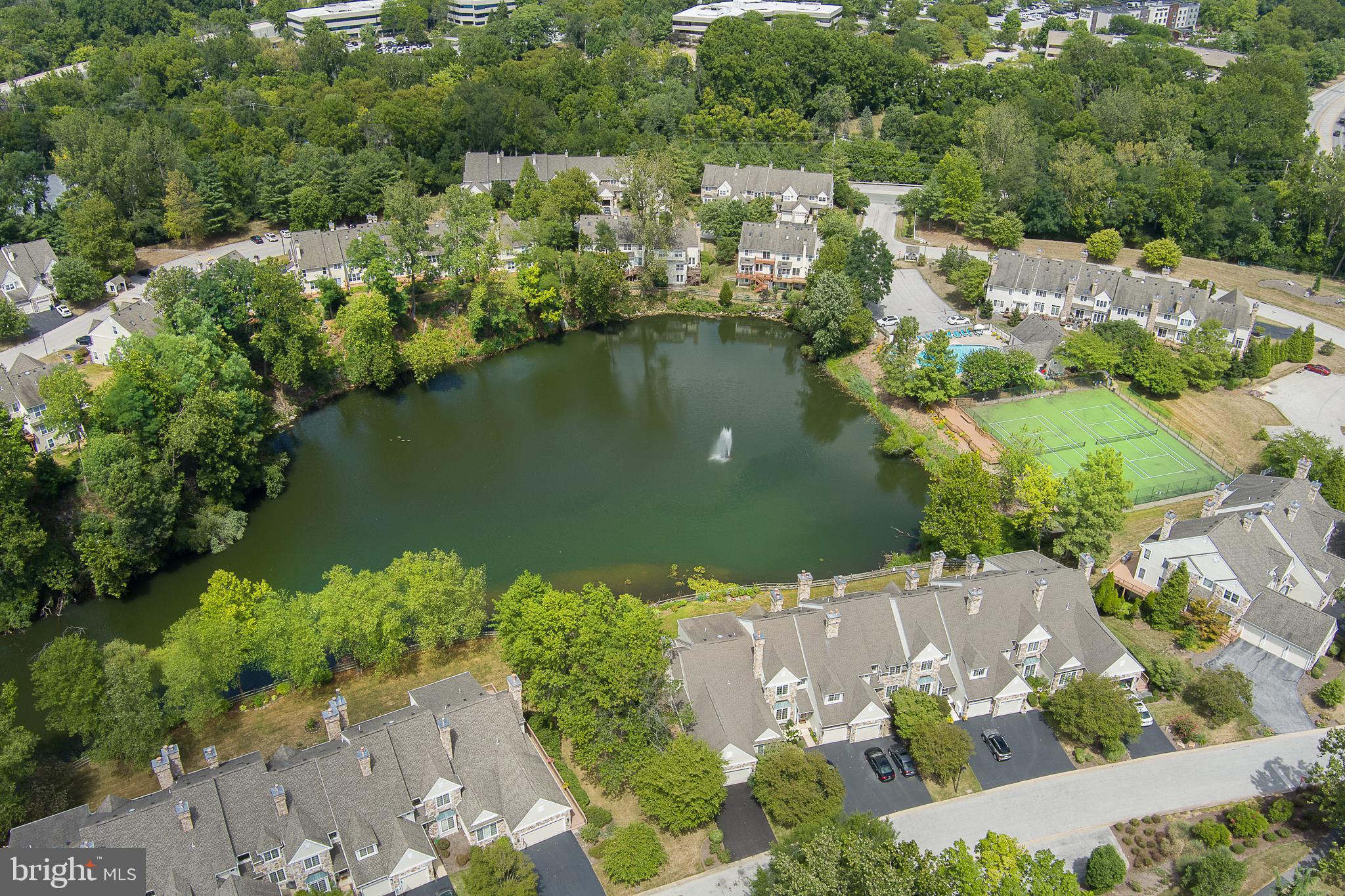 DAYLESFORD LAKE - Residential