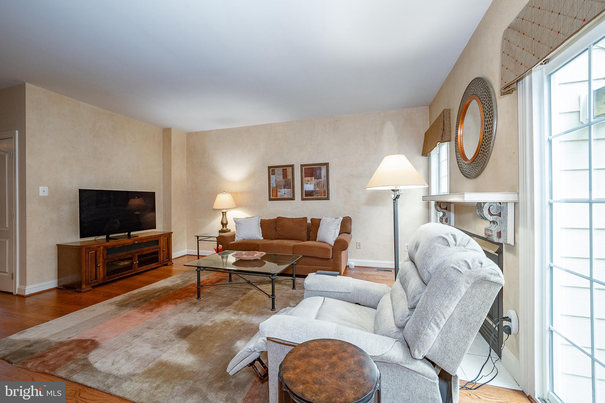 DAYLESFORD LAKE - Residential