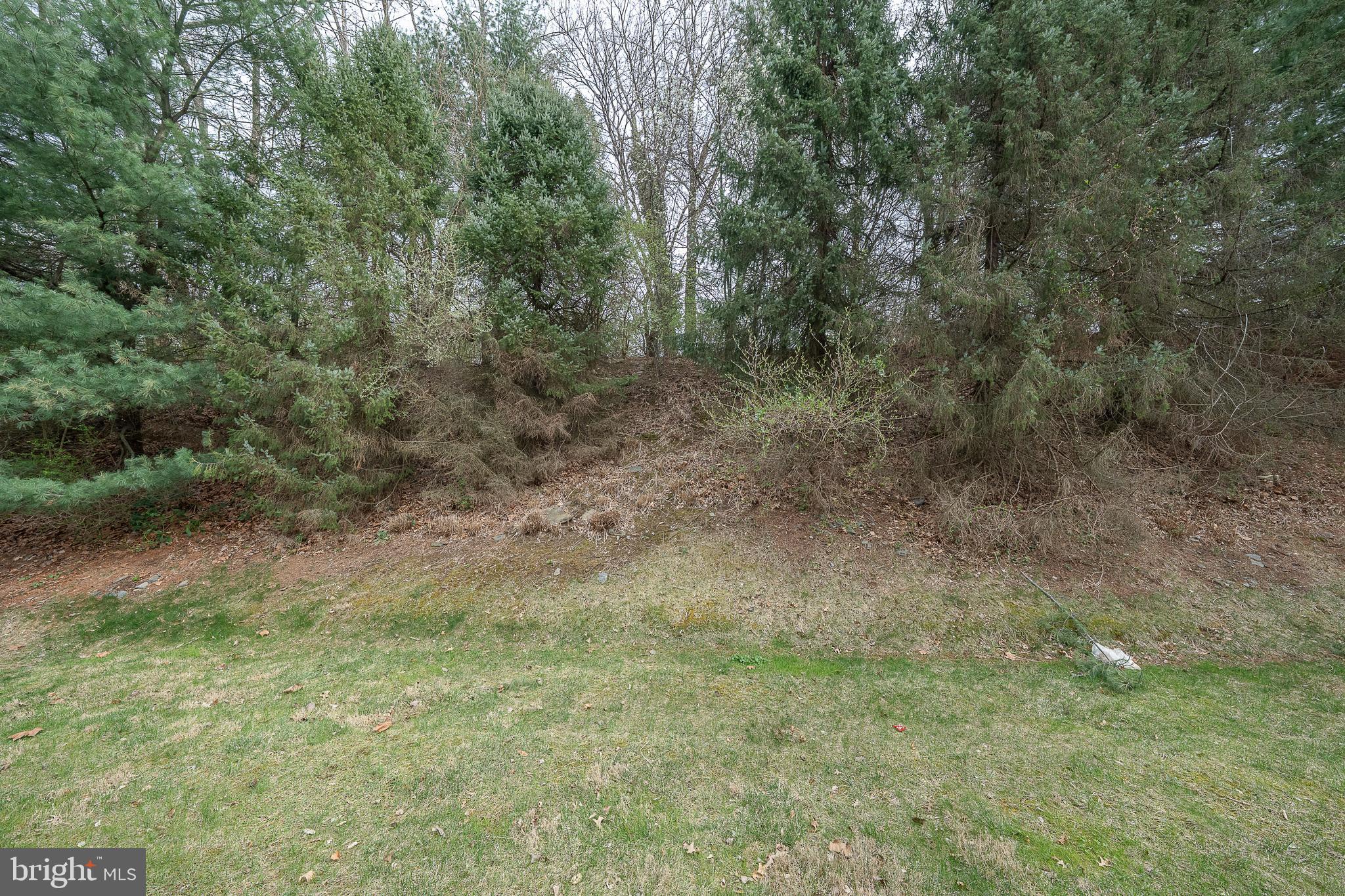 DAYLESFORD LAKE - Residential