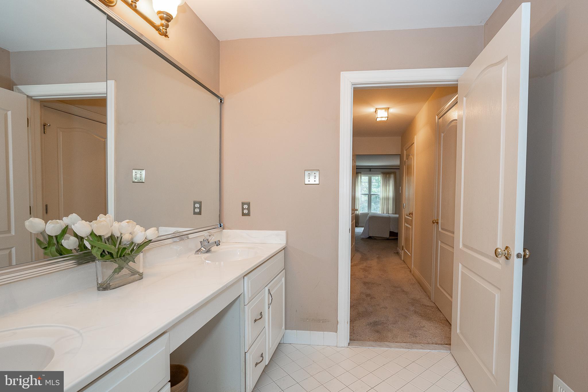 DAYLESFORD LAKE - Residential