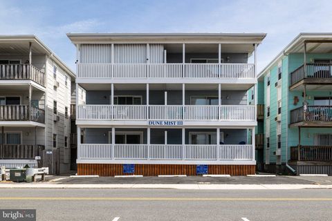 Condo For Sale - 12804 Assawoman Drive #1N<br/> OCEAN CITY, MD 21842