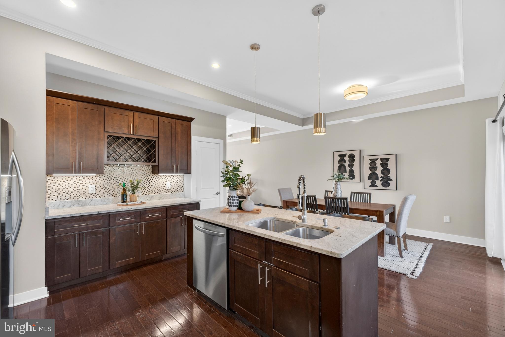 BELLA VISTA - Residential