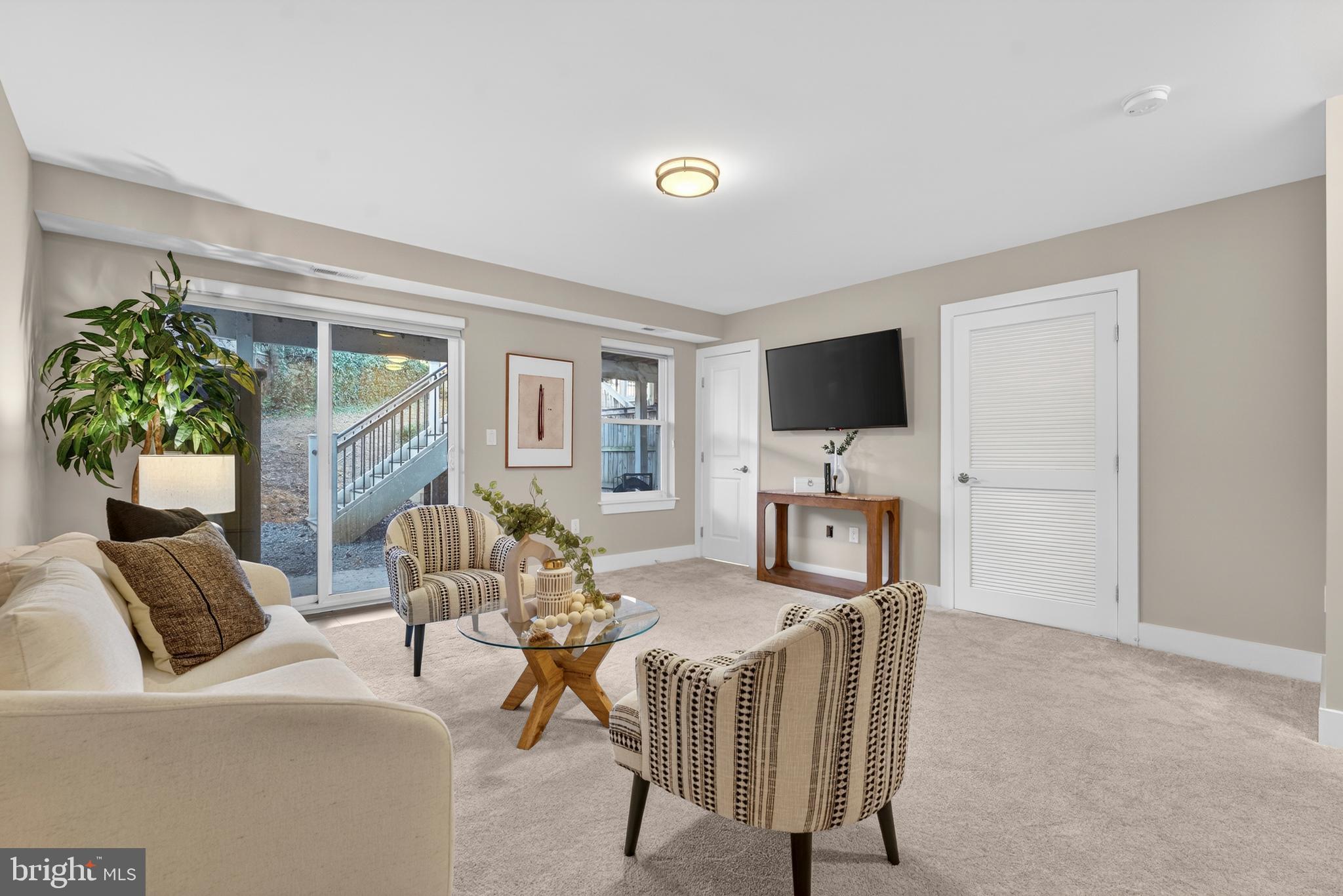 BELLA VISTA - Residential